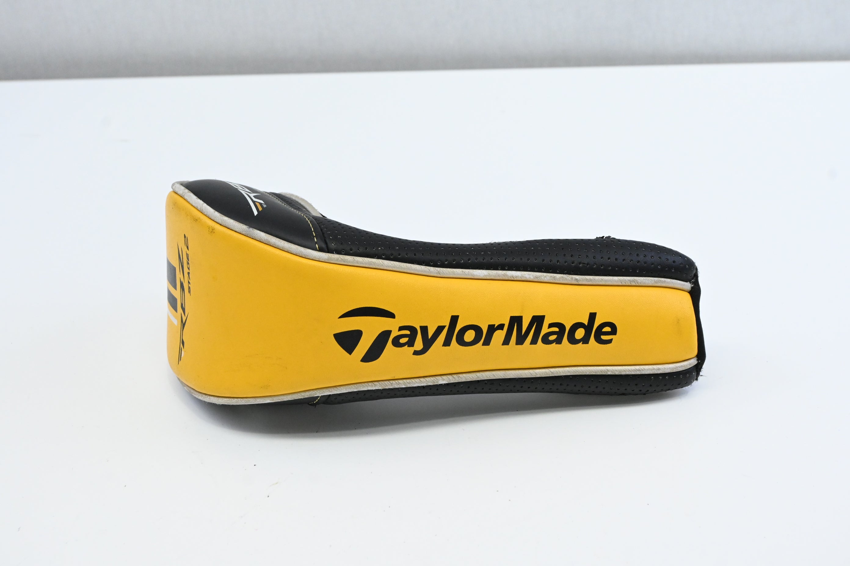 Taylormade RBZ Stage 2 #3 Hybrid / 19 Degree / Regular Flex Rocket fuel 65 Shaft