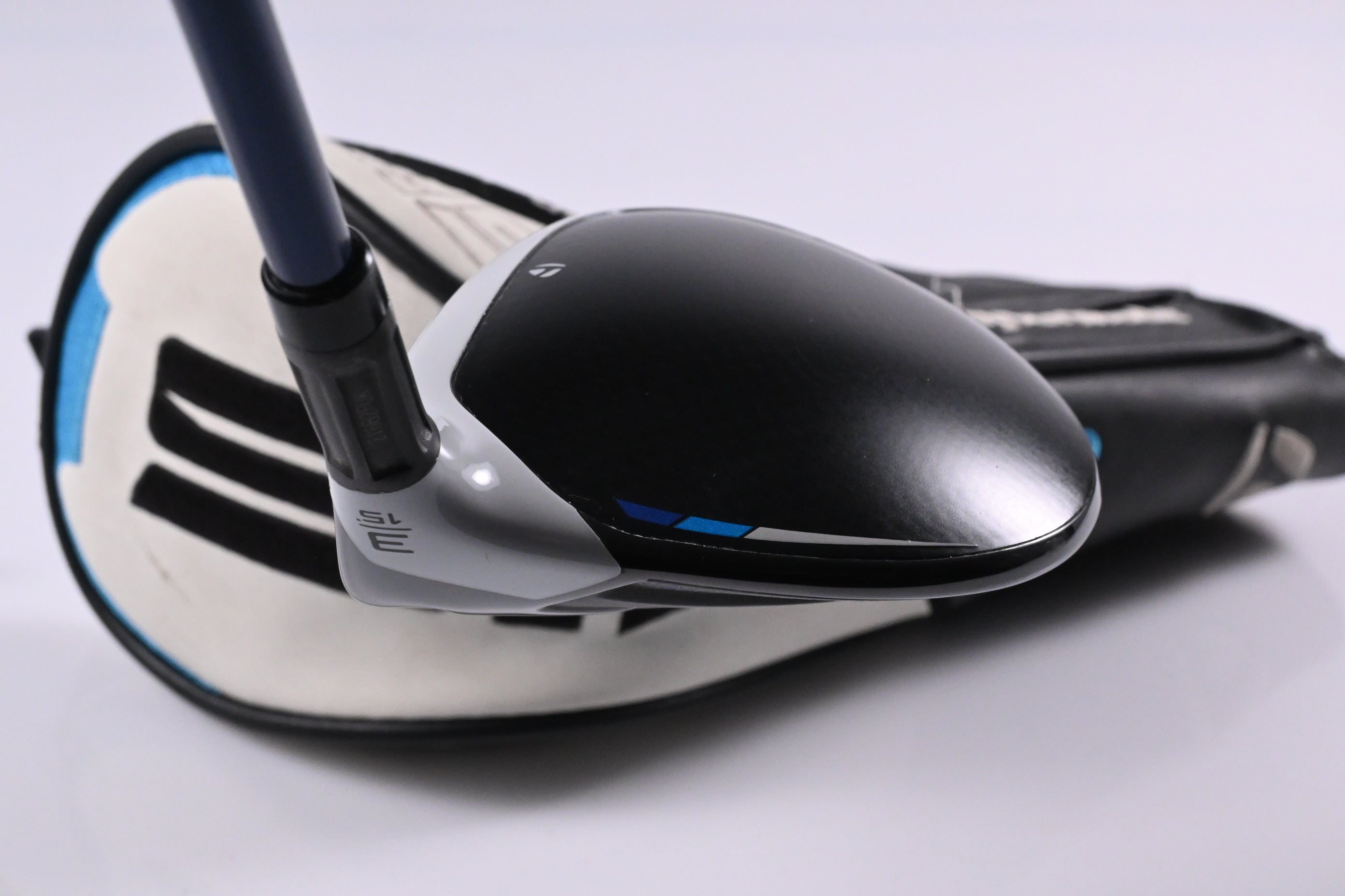 Taylormade SIM2 Max #3 Wood / 15 Degree / Regular Flex Ventus Blue 5 Shaft