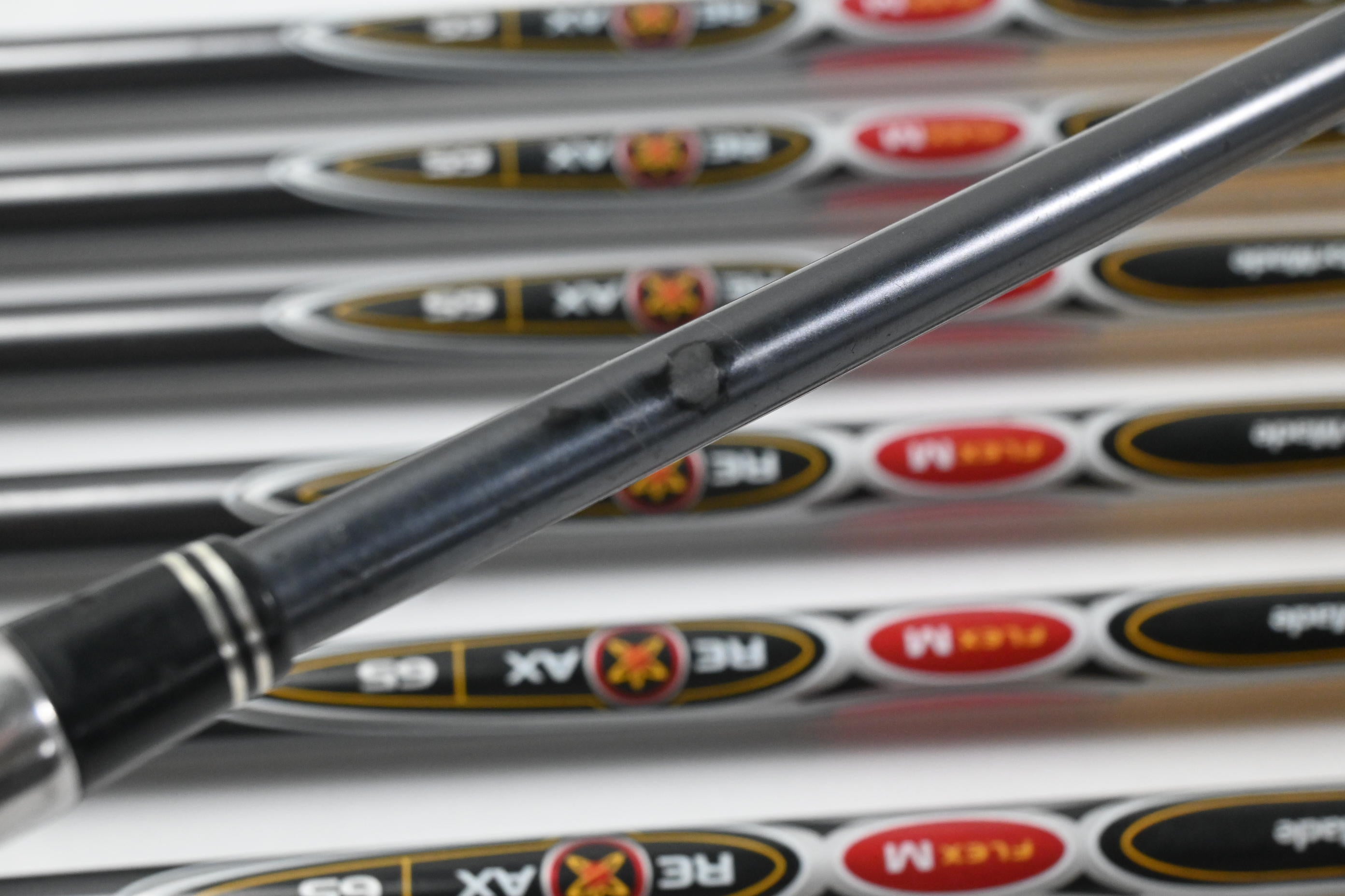 Taylormade R7 Irons / 4-PW / Regular Flex Taylormade Reax 65 Shafts