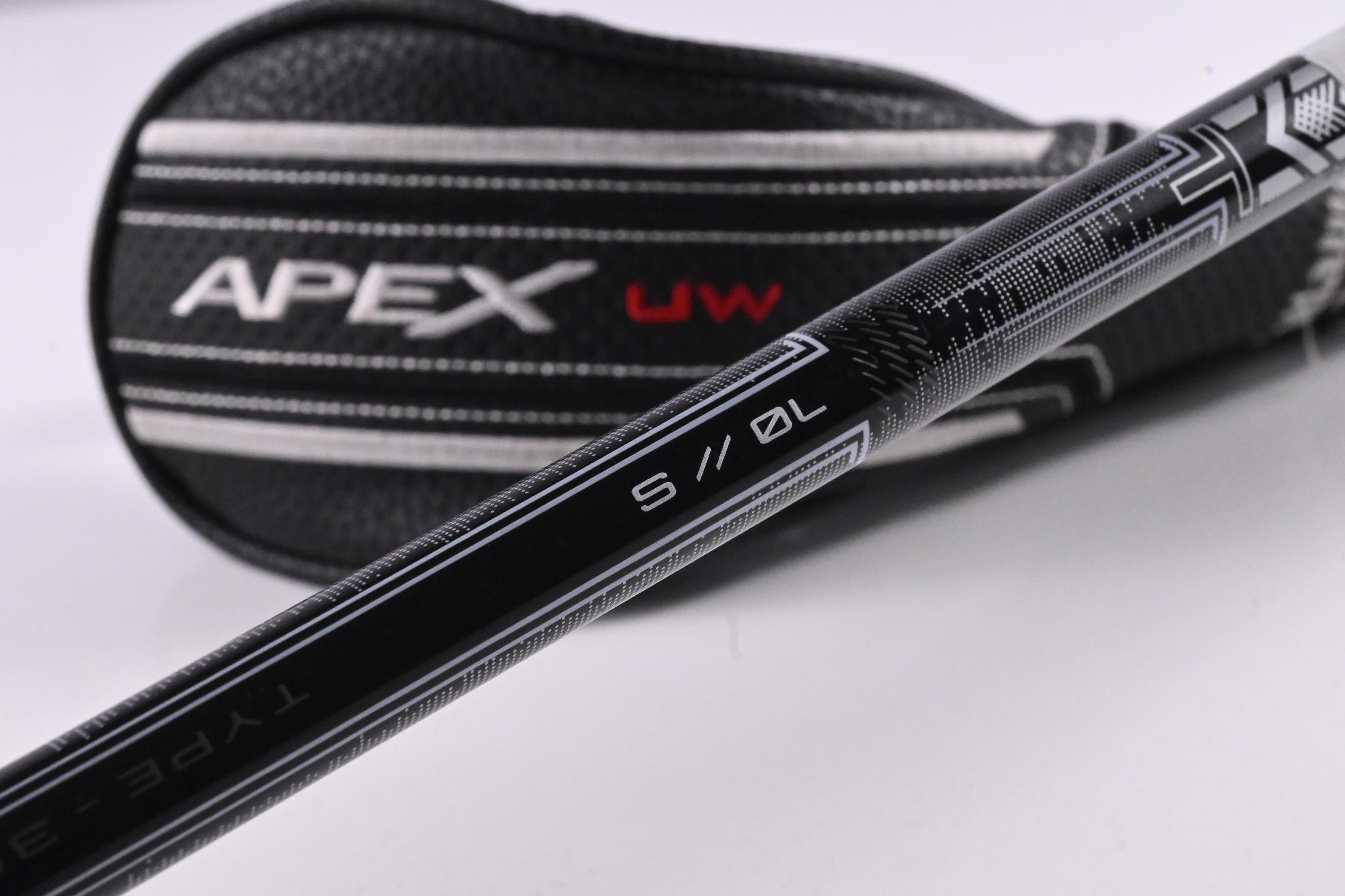 Callaway Apex UW 24 #2 Hybrid / 17 Degree / Stiff Flex MMT 70 Shaft