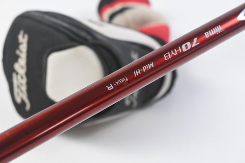 Titleist 910H #3 Hybrid / 21 Degree / Regular Flex Diamana 'ilima 70 Shaft