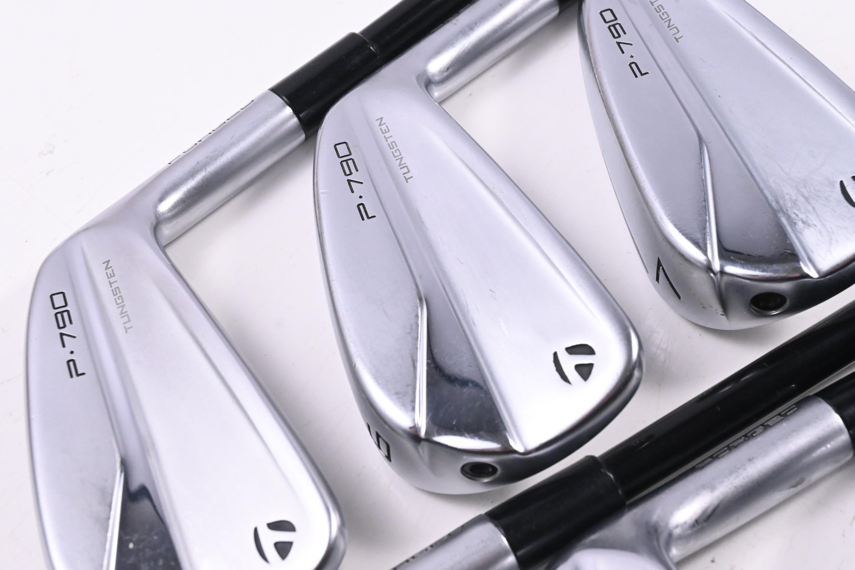 Taylormade P790 2021 Irons / 5-PW / Regular Flex MMT 65 Shaft