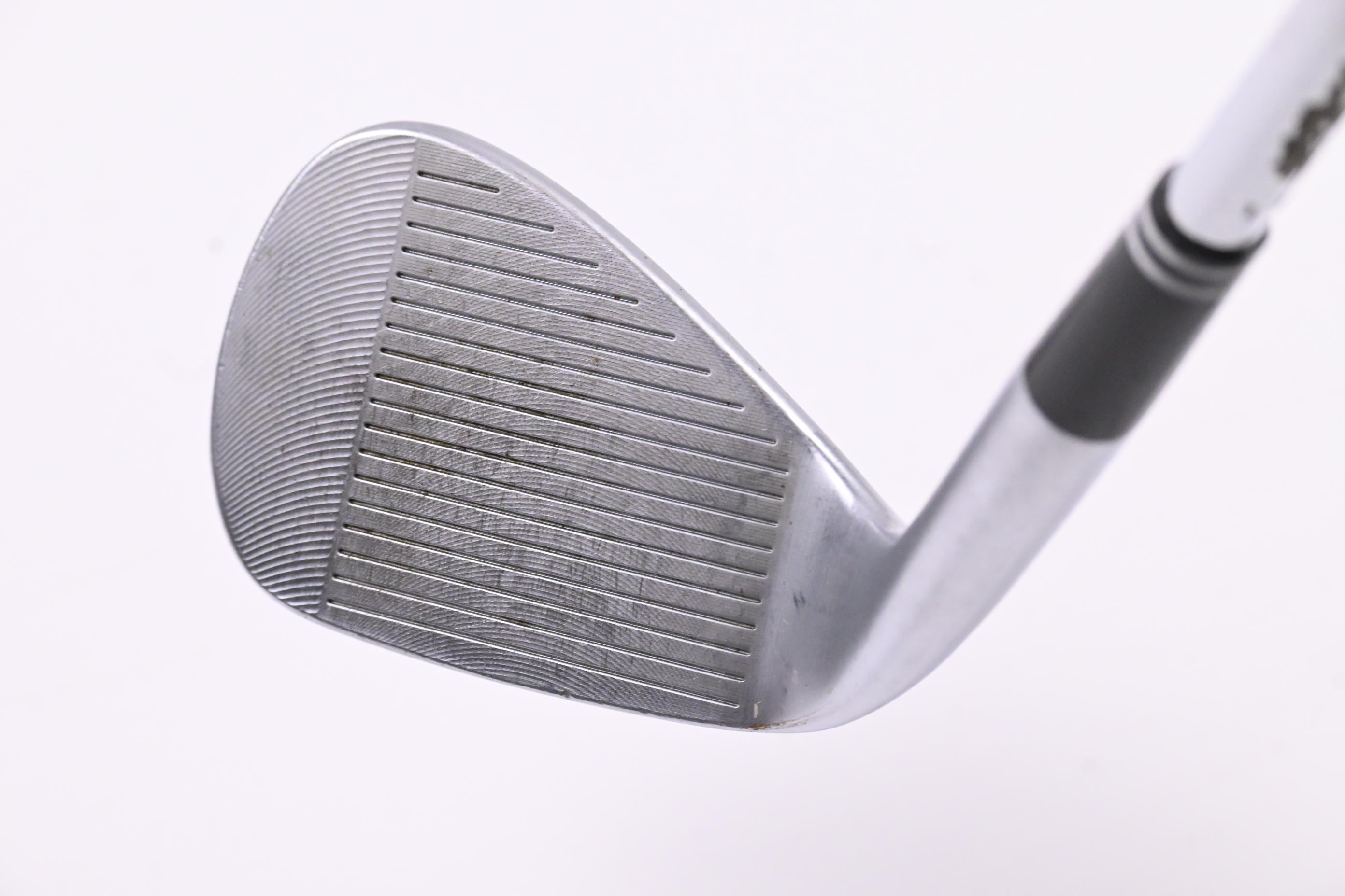 Cleveland RTX ZipCore Pitching Wedge / 48 Degree / Wedge Flex Dynamic Gold Shaft