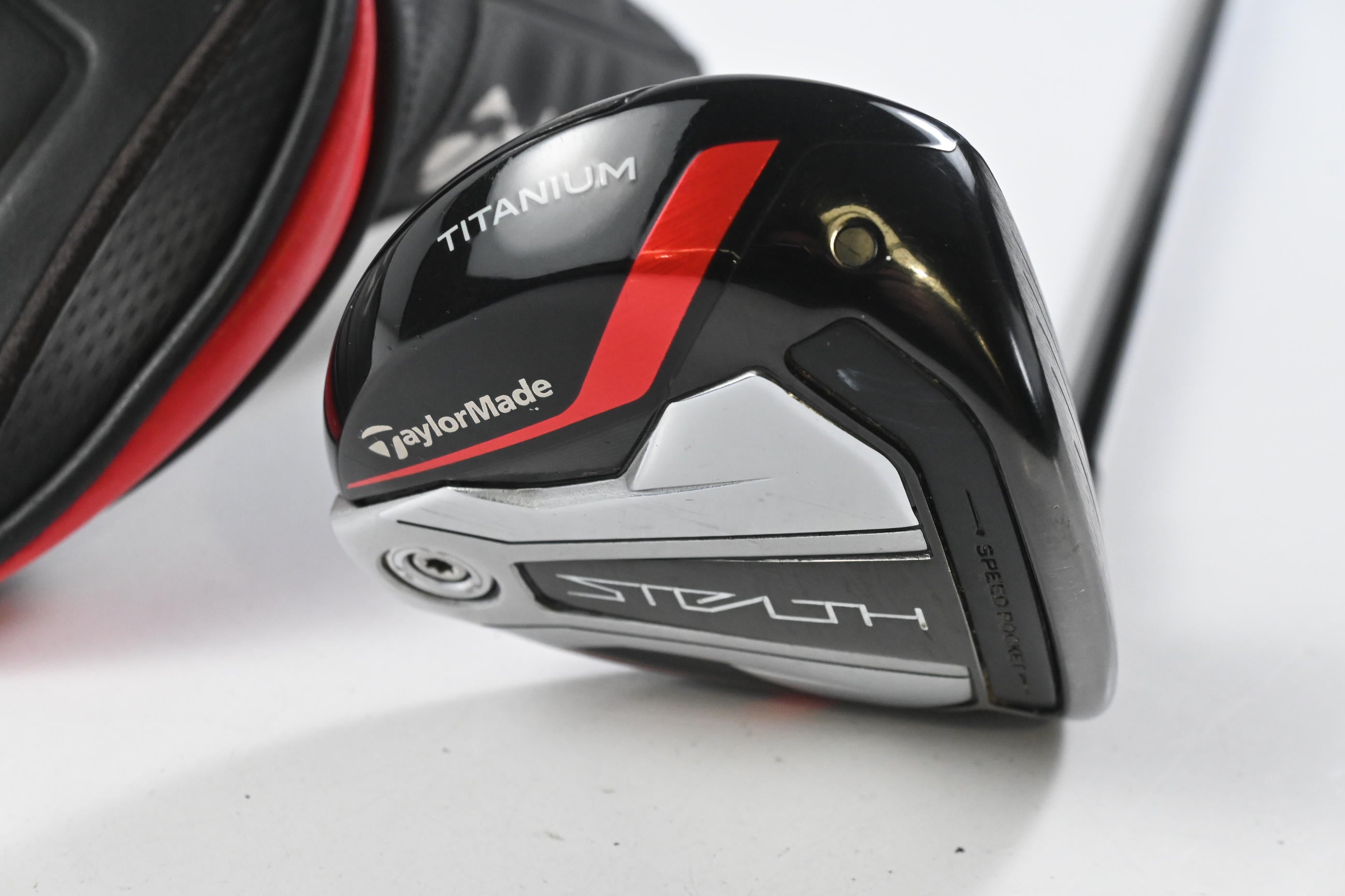 Taylormade Stealth Plus #3 Wood / 13.5 Degree / Stiff Flex HZRDUS Smoke Red Red