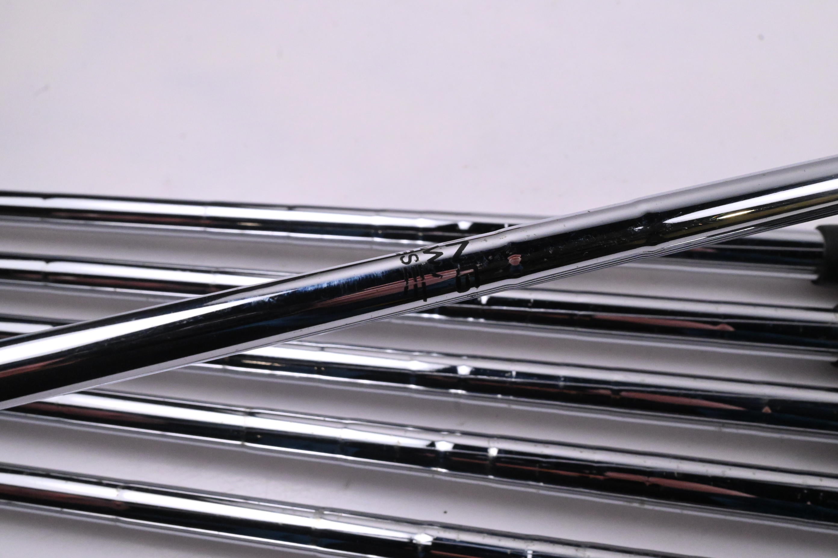 Ping i15 Irons / 4-PW / Red Dot / Stiff Flex Ping AWT Shafts
