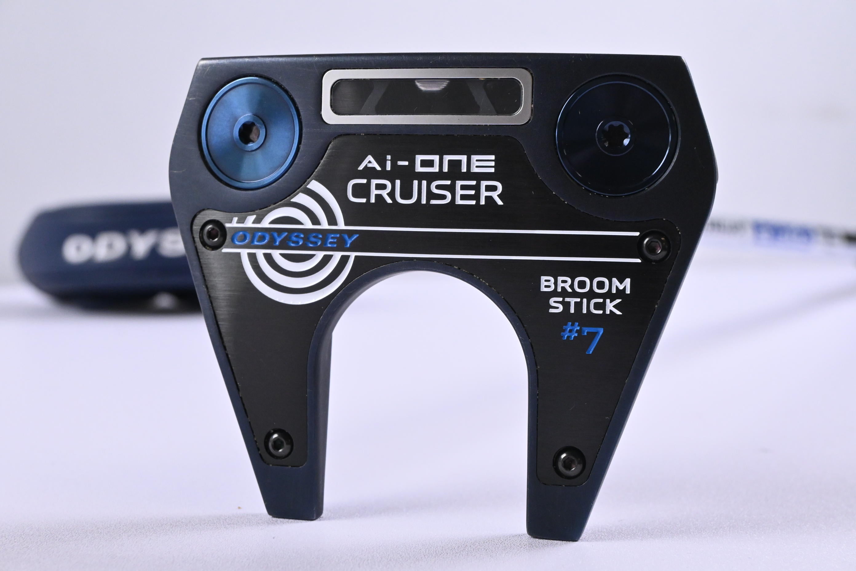Odyssey Ai-One Cruiser Broomstick #7 Putter / 48 Inch