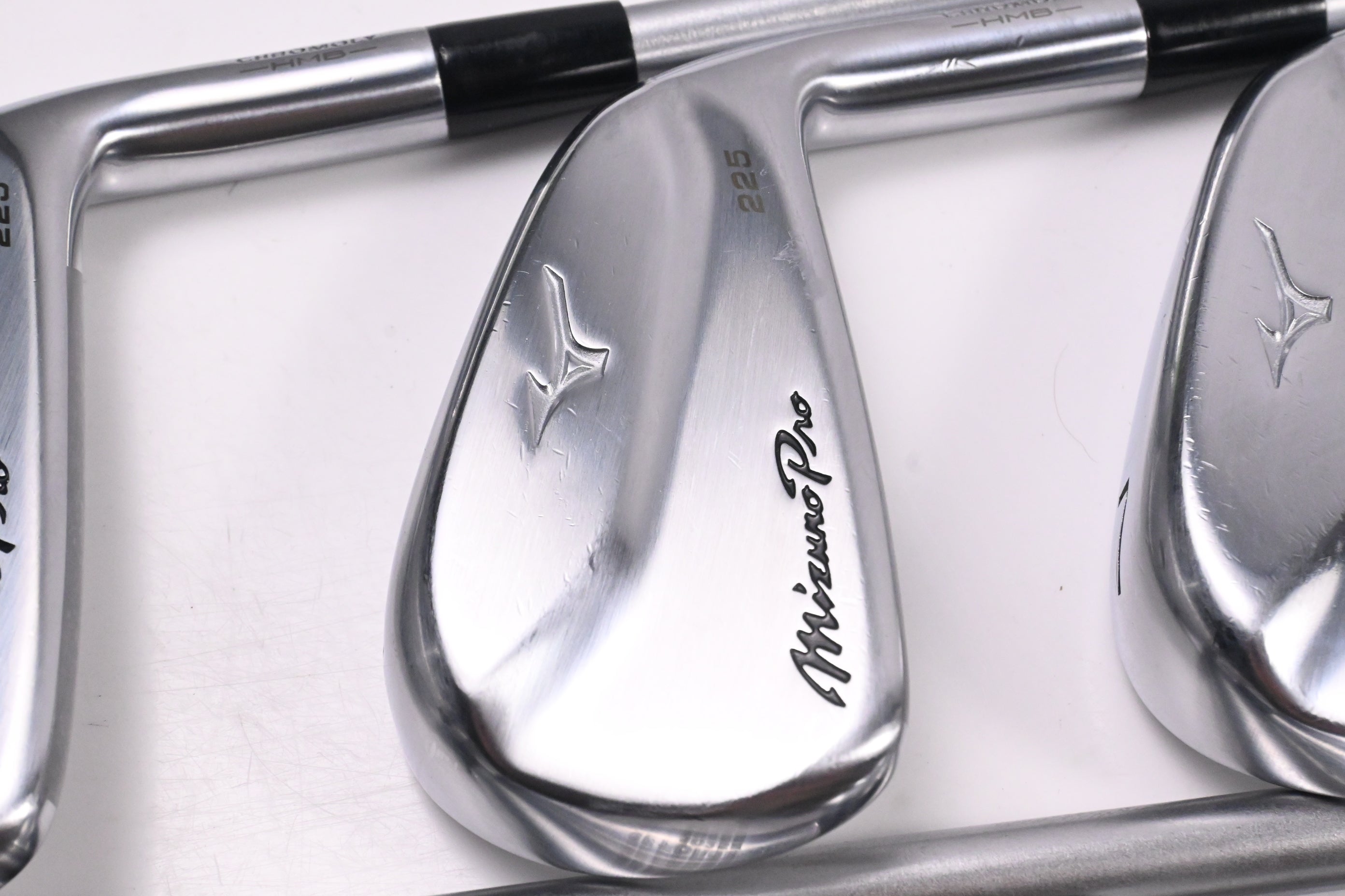 Mizuno Pro 225 Irons / 5-PW+GW / X-Flex KBS Tour C-Taper Lite 115 Shafts