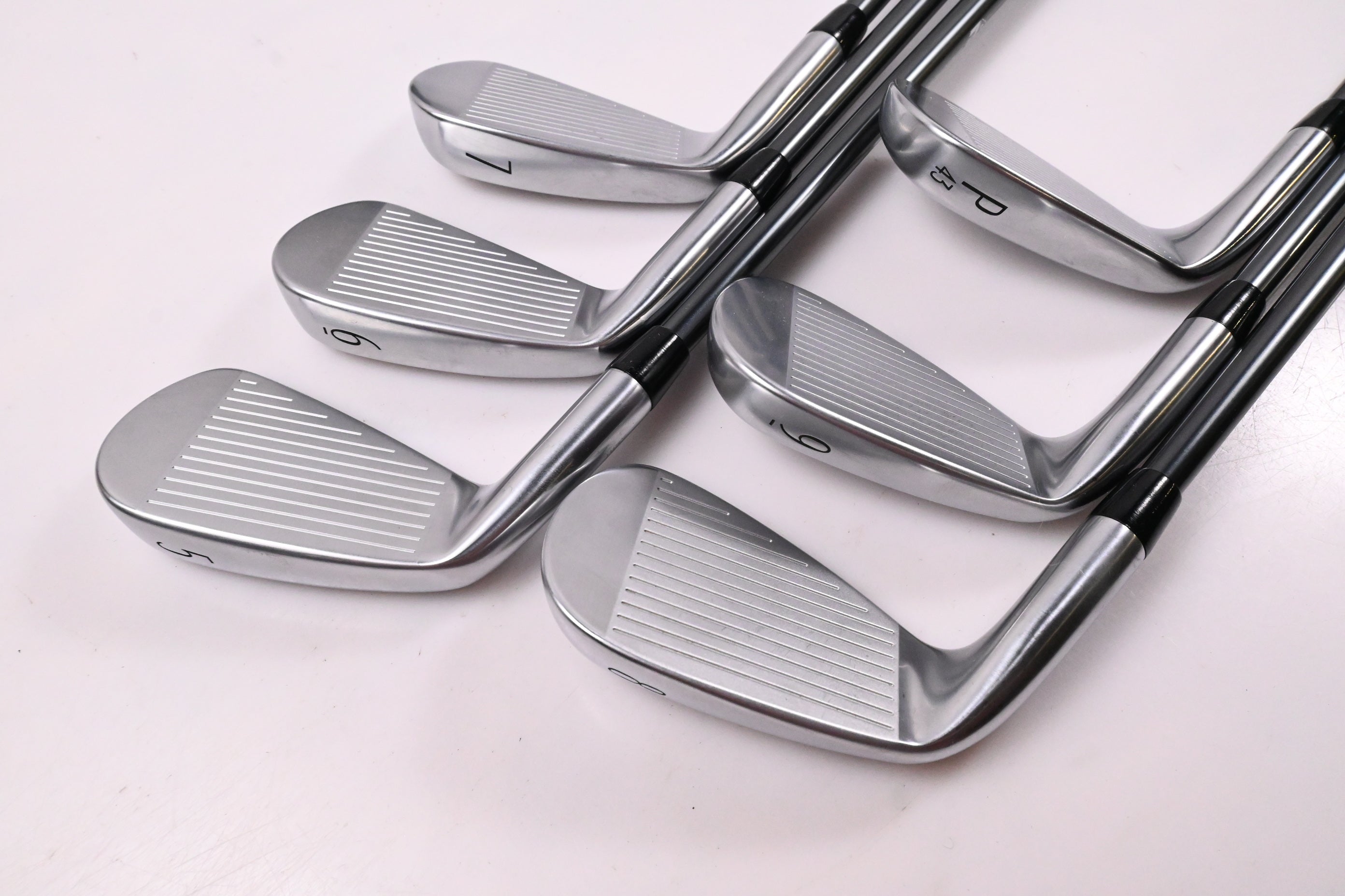 Titleist T250 2025 Irons / 5-PW / Regular Flex MMT AMC Red 65 Shafts