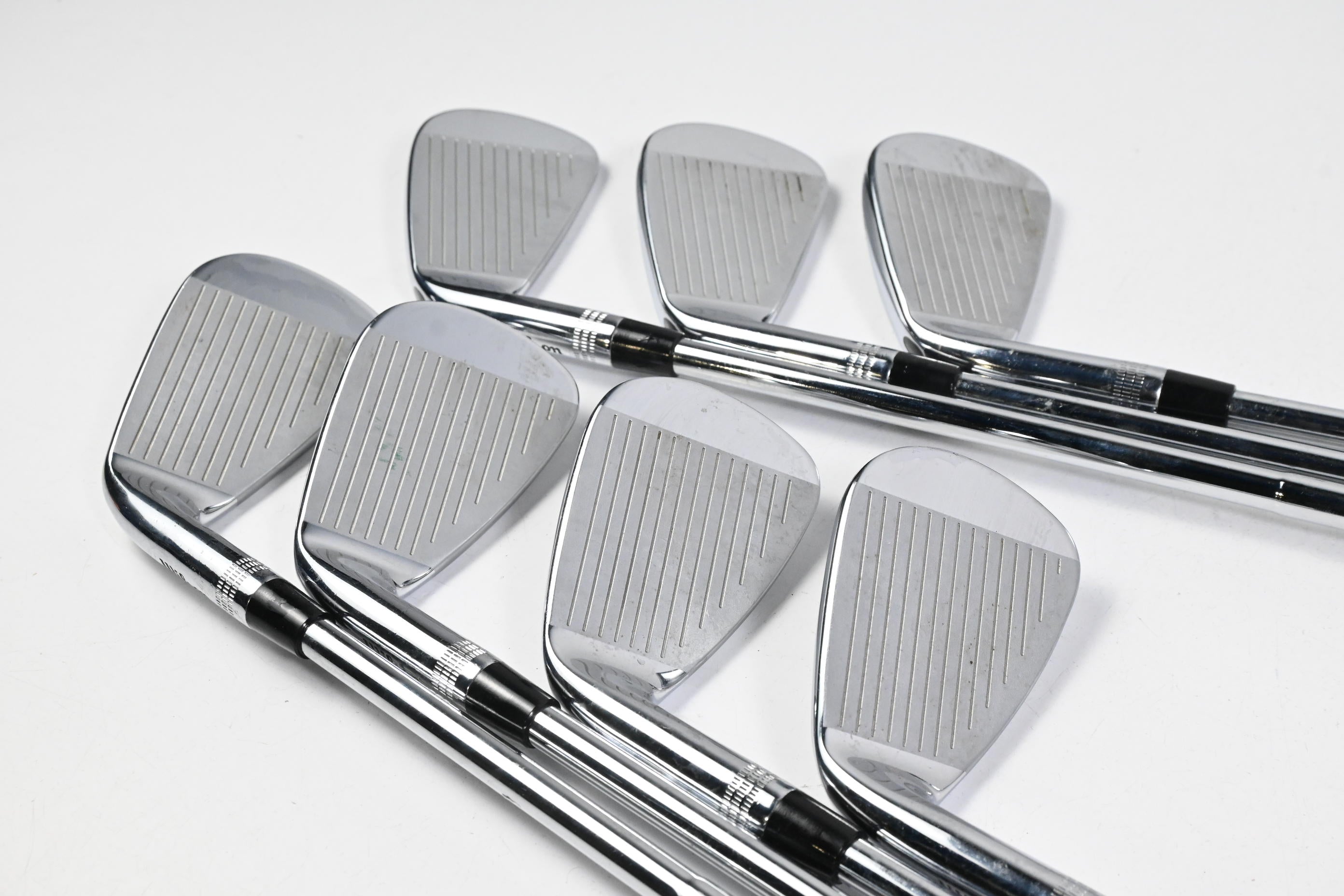 Wilson Staff Model CB 2024 Irons / 4-PW / X Flex Dynamic Gold X100 115 Shafts