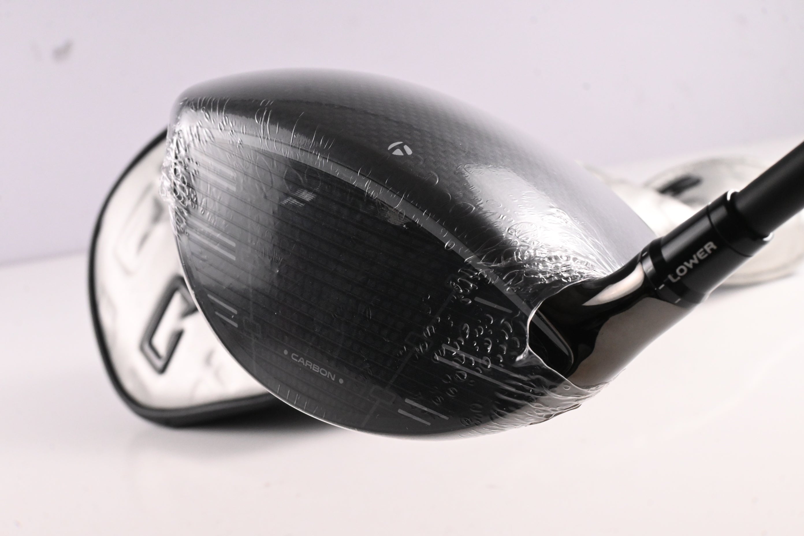 Taylormade Qi35 Driver / 10.5 Degree / Regular Flex Fujikura Ventus Blue 5