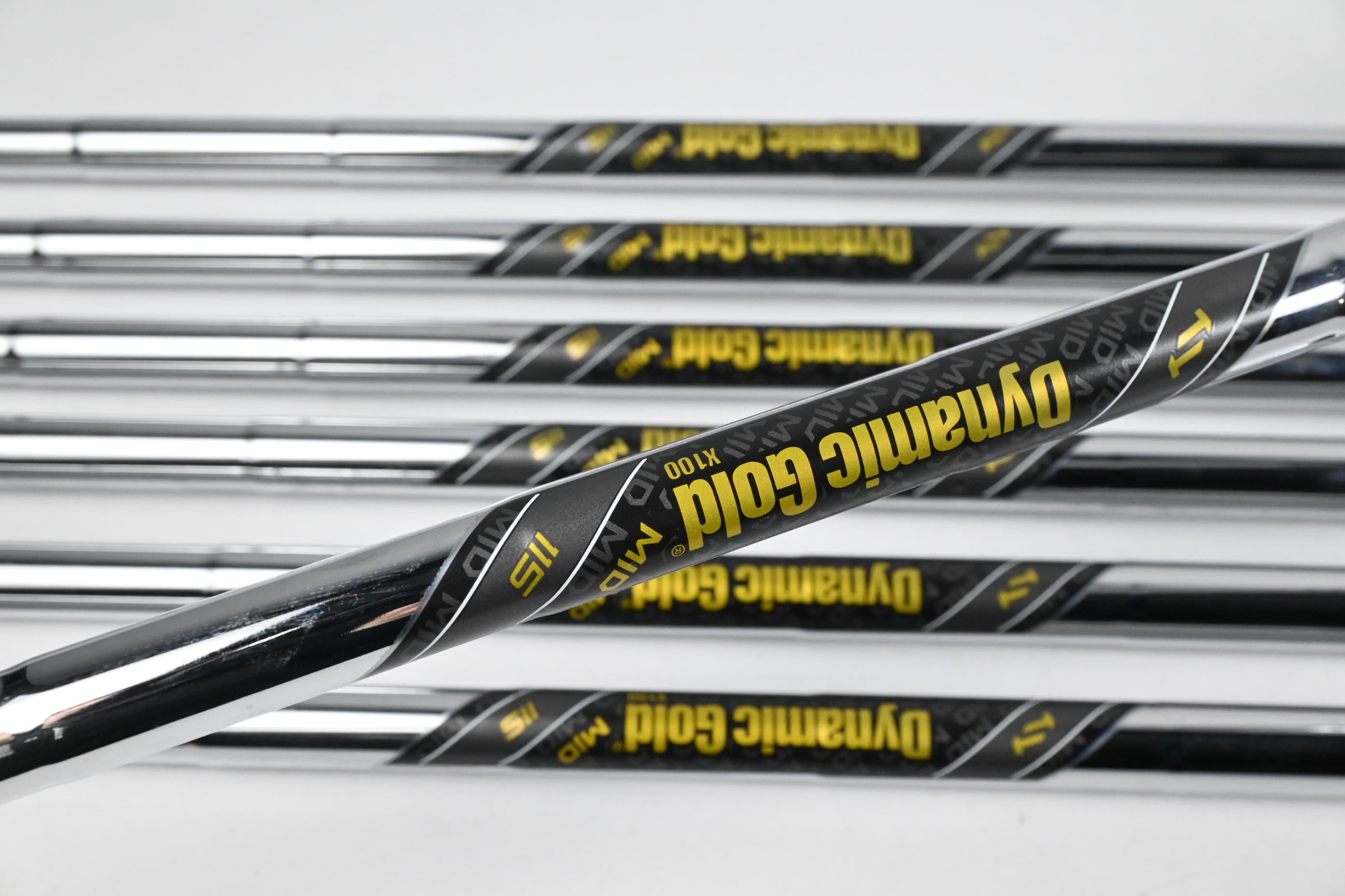 Wilson Staff Model CB 2024 Irons / 4-PW / X Flex Dynamic Gold X100 115 Shafts