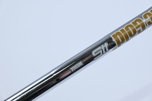 Cleveland CBX 2 Gap Wedge / 52 Degree / Wedge Flex Dynamic Gold 115