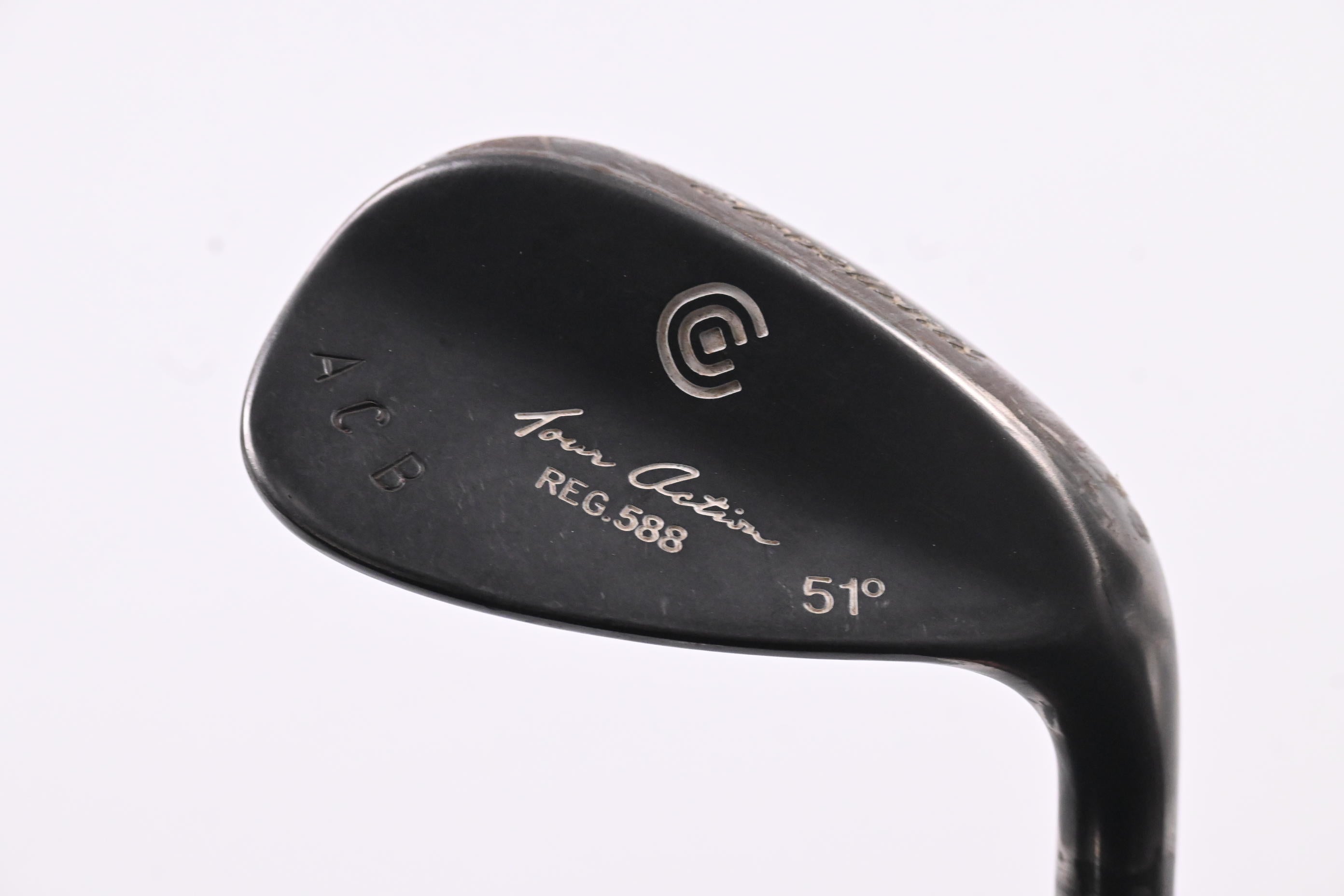 Cleveland 588 Tour Action Gap Wedge / 51 Degree / Stiff Flex Dynamic Gold S400