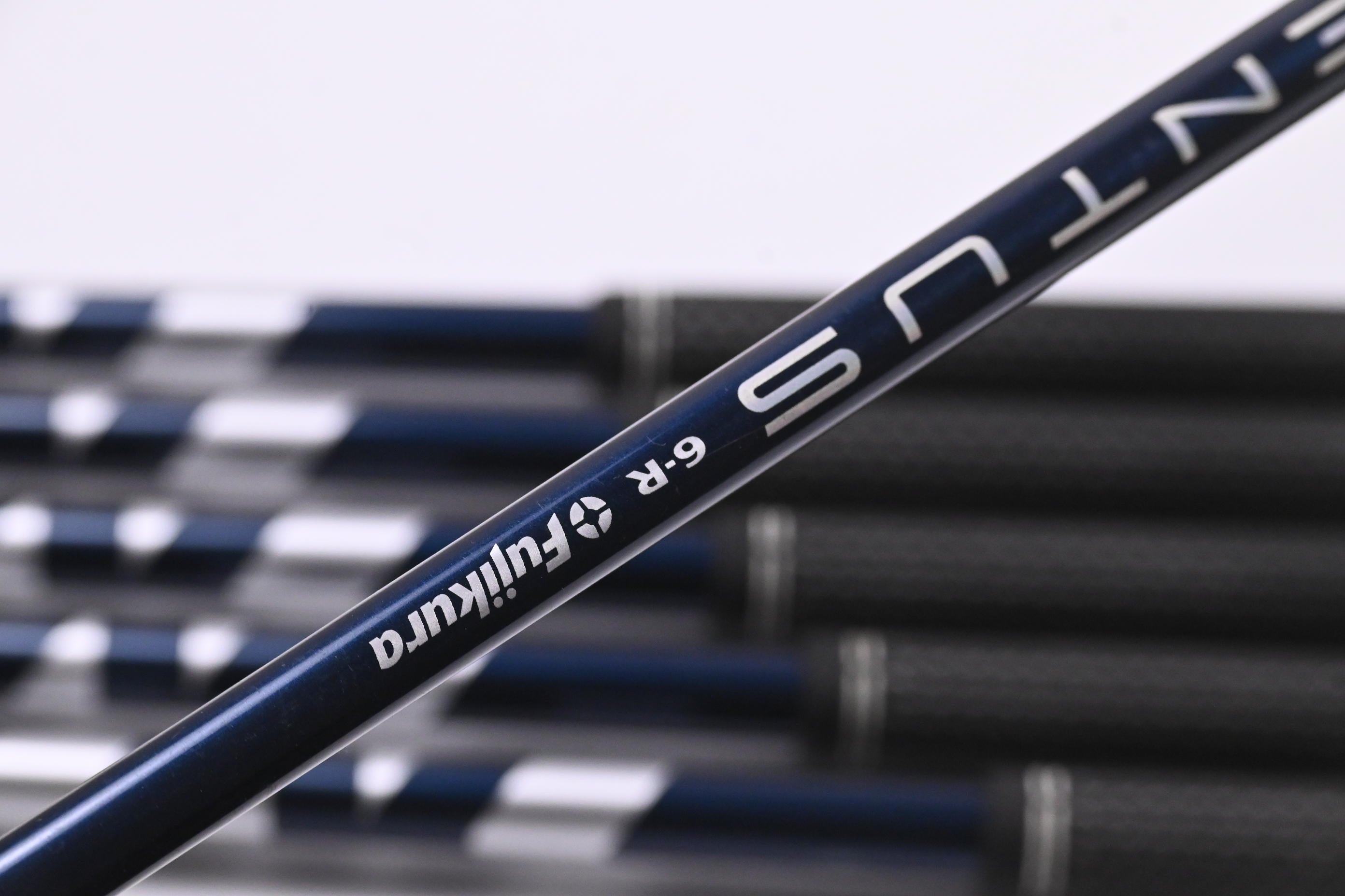 Taylormade P790 2021 Irons / 5-PW / Regular Flex Ventus Blue 6 Shaft