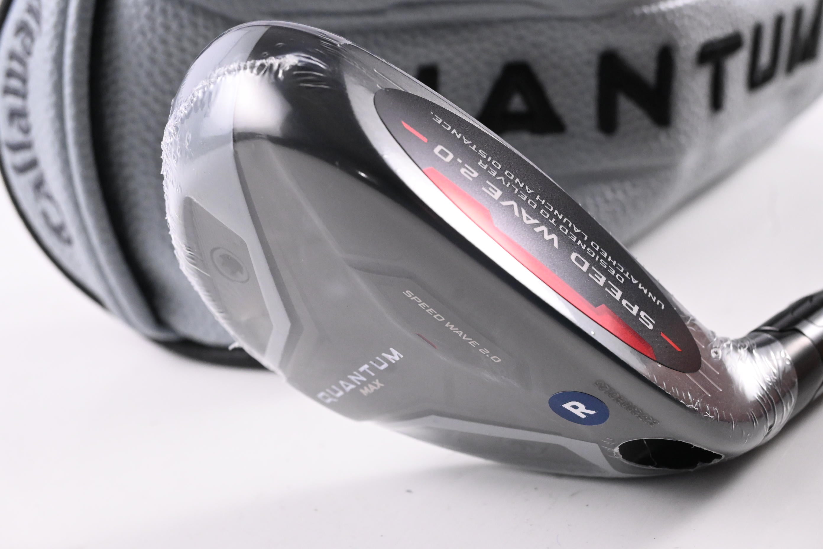 Callaway Quantum Max #4 Hybrid / 21 Degree / Regular Flex Denali Silver 60 Shaft