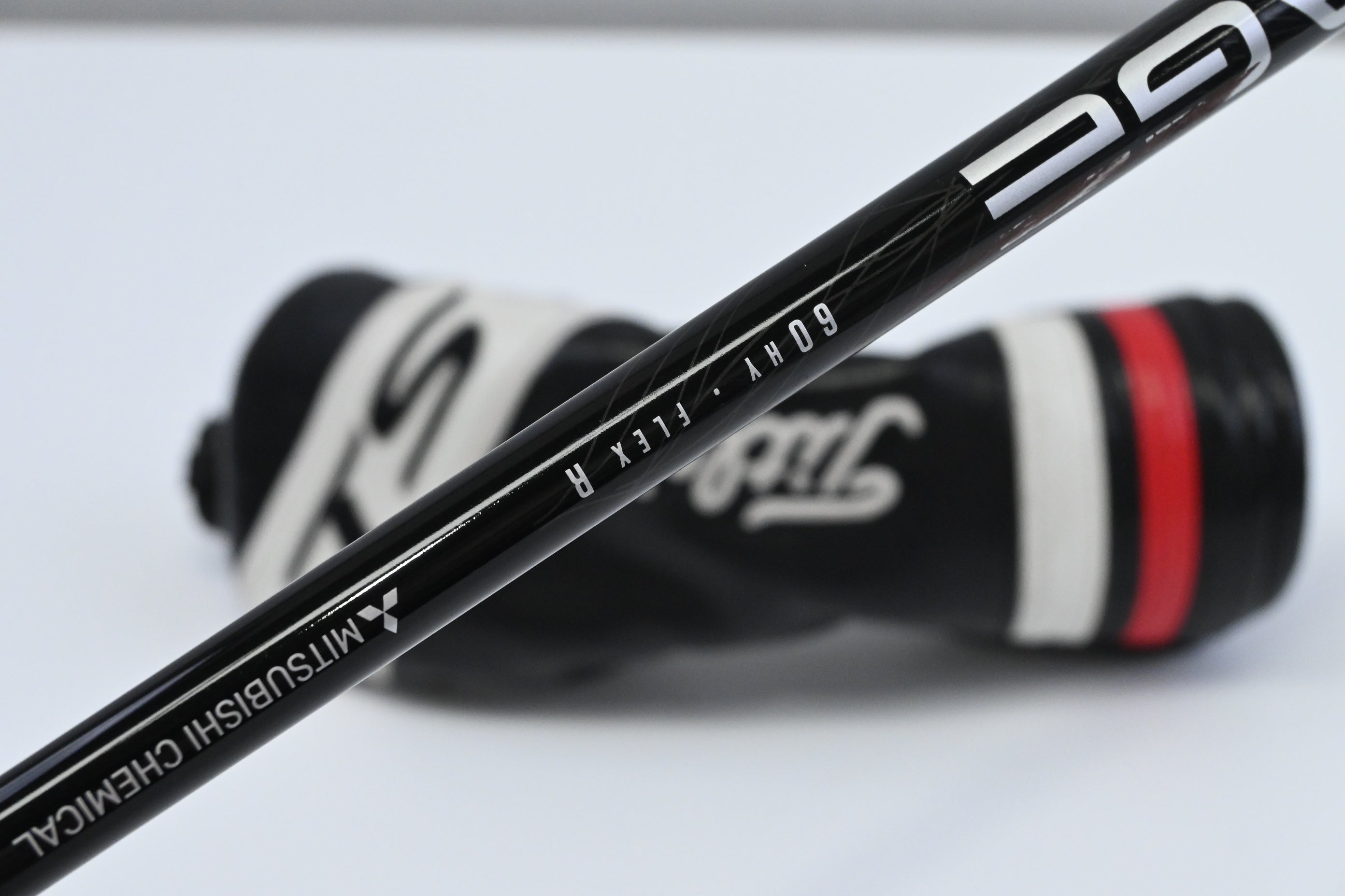 Titleist TS2 #4 Hybrid / 23 Degree / Regular Flex Kuro Kage Black 60 Shaft