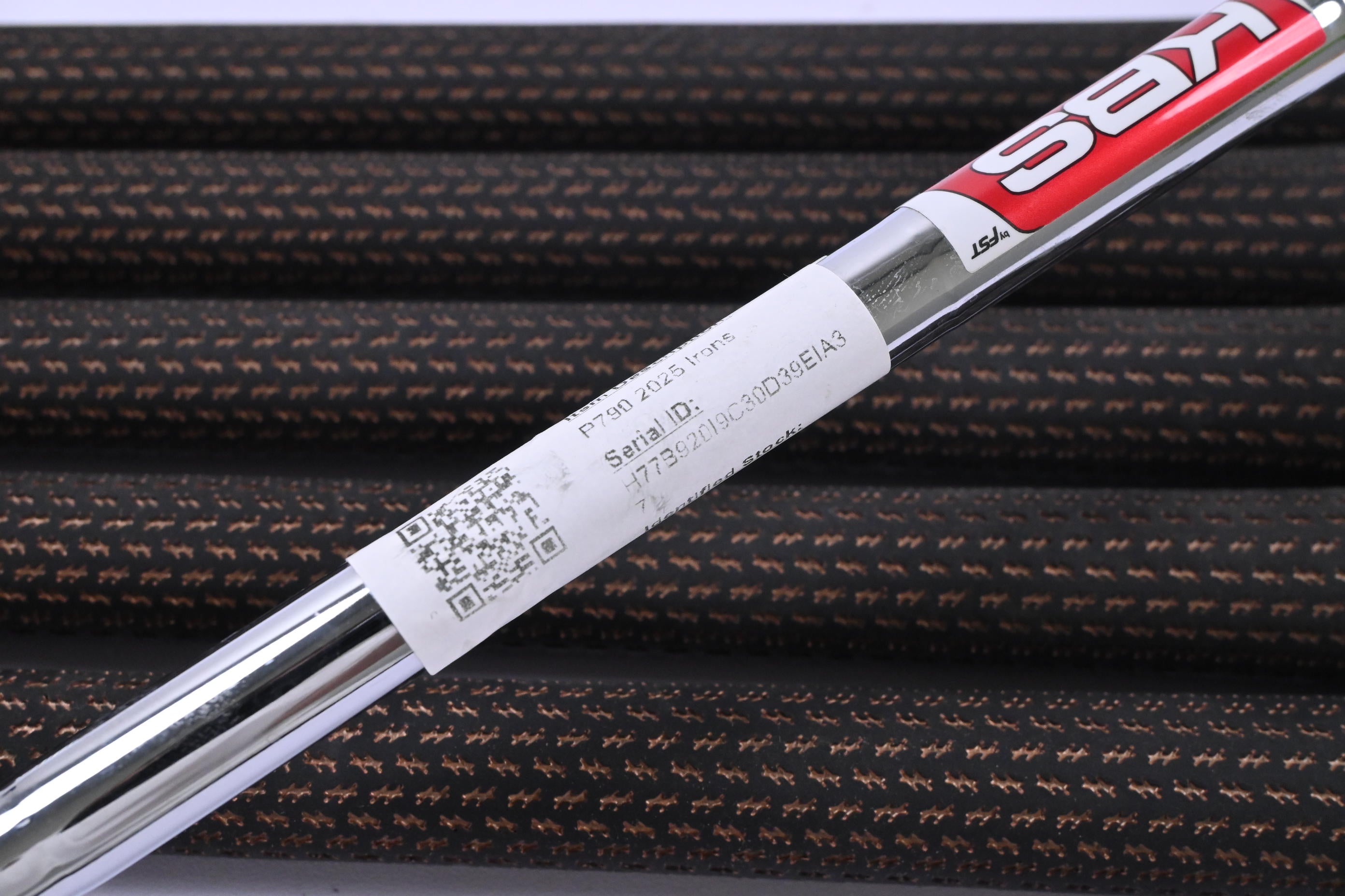 Left Hand Taylormade P790 2025 Irons / 6-PW+GW / Regular Flex KBS Tour Lite