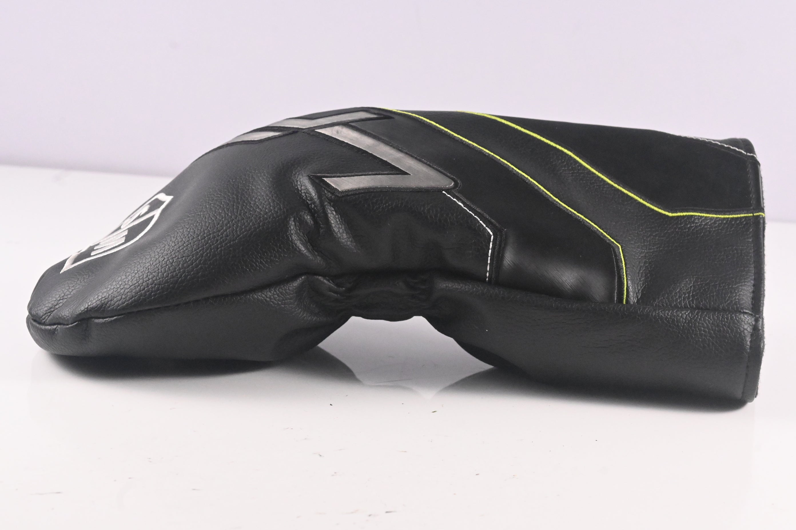 Wilson Staff Launch Pad 2022 Driver / 10.5 Degree / Senior Flex EvenFlow 50