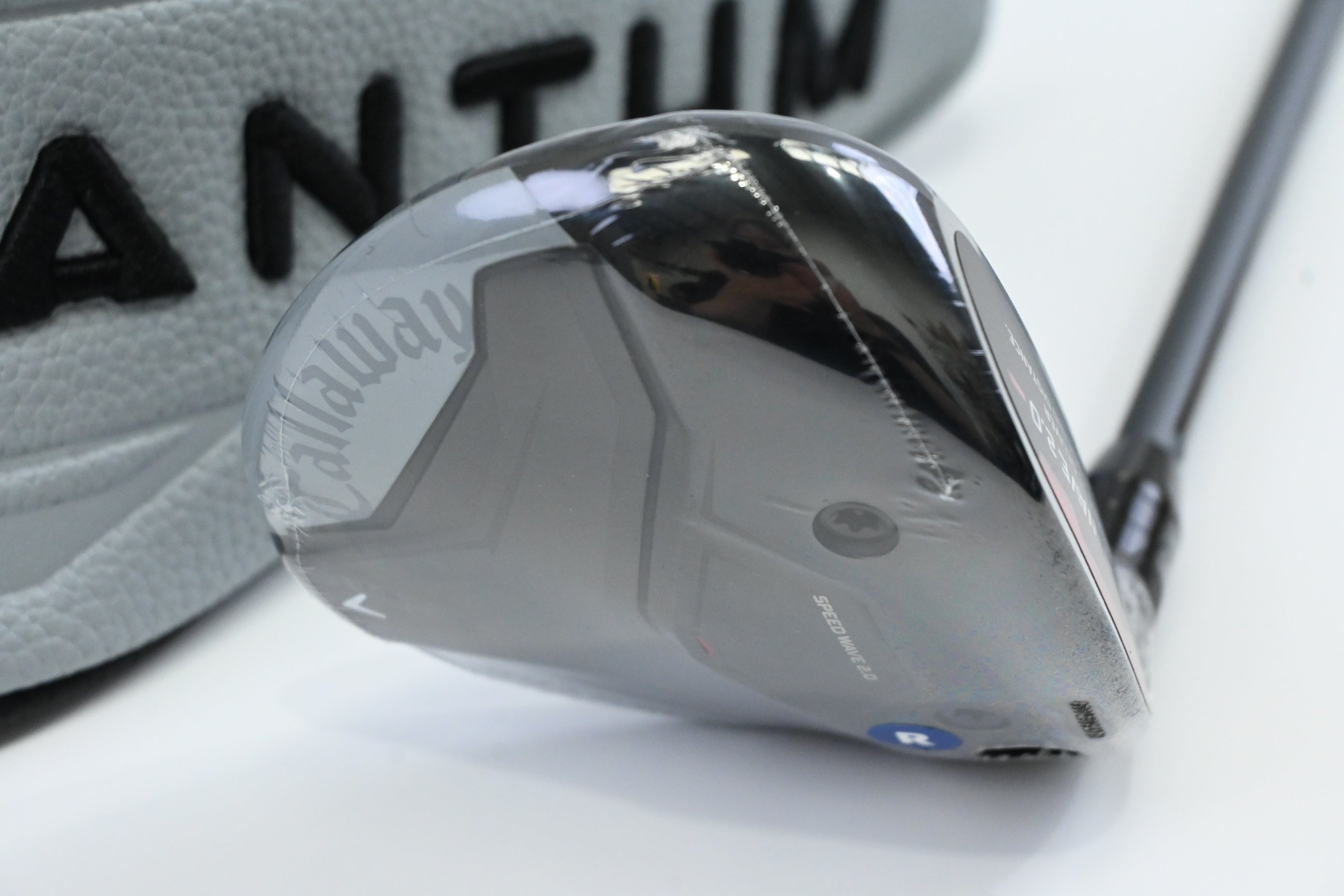 Callaway Quantum Max #5 Wood / 18 Degree / Regular Flex Denali Frost Silver 60