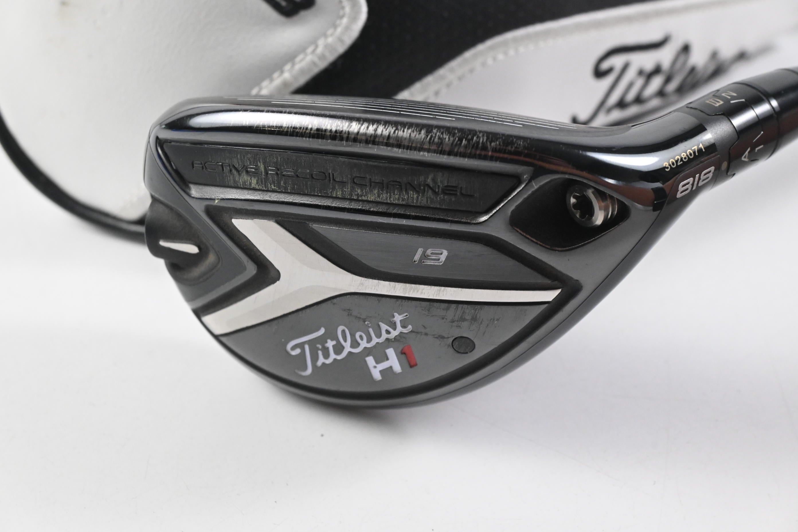 Titleist 818 H1 #3 Hybrid / 19 Degree / Regular Flex Tensei CK Blue 70 Shaft