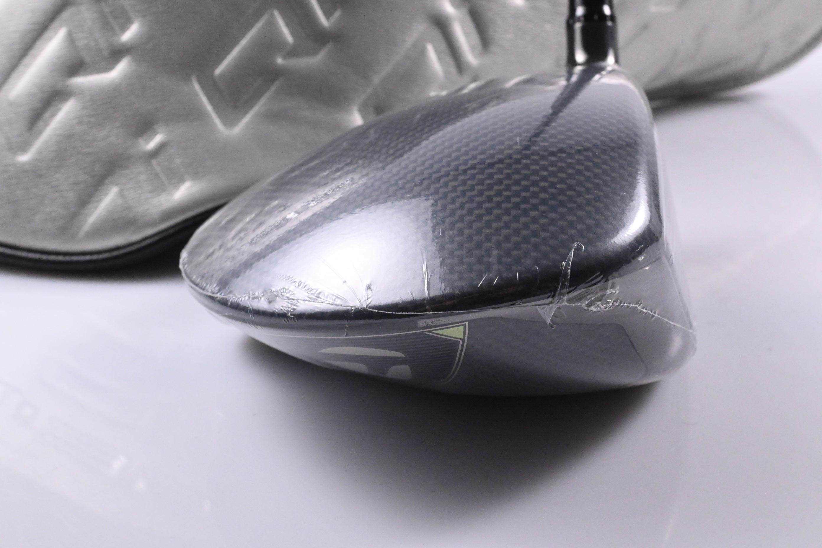 Taylormade Qi35 LS Driver / 10.5 Degree / Regular Flex Fujikura Ventus Blue '25