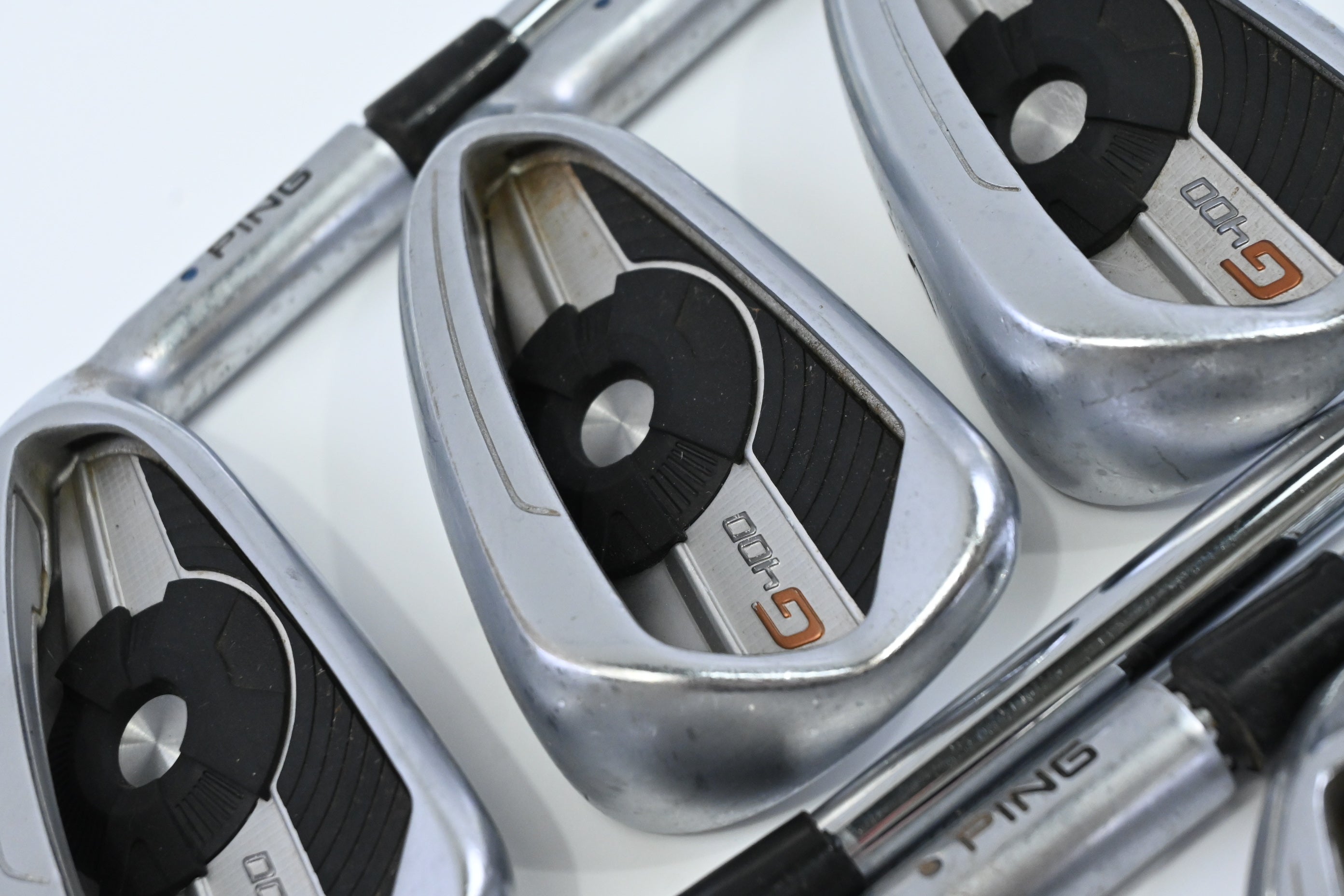 Ping G400 Irons / 4-PW / Blue Dot / Stiff Flex Ping AWT 2.0 Shafts