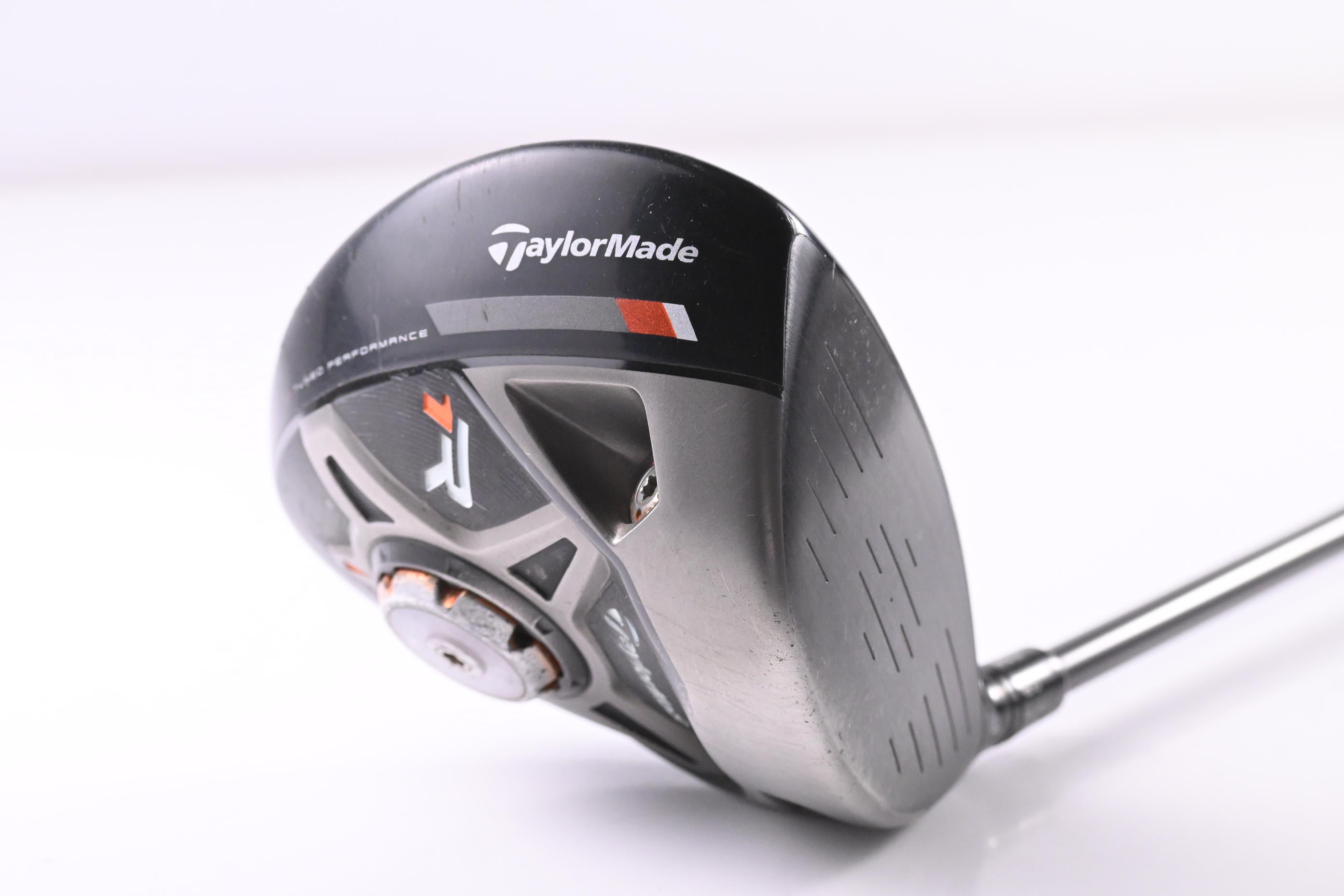 Taylormade R1 Black Driver / 10 Degree / Regular Flex Aldila RIP Phenom 55 Shaft