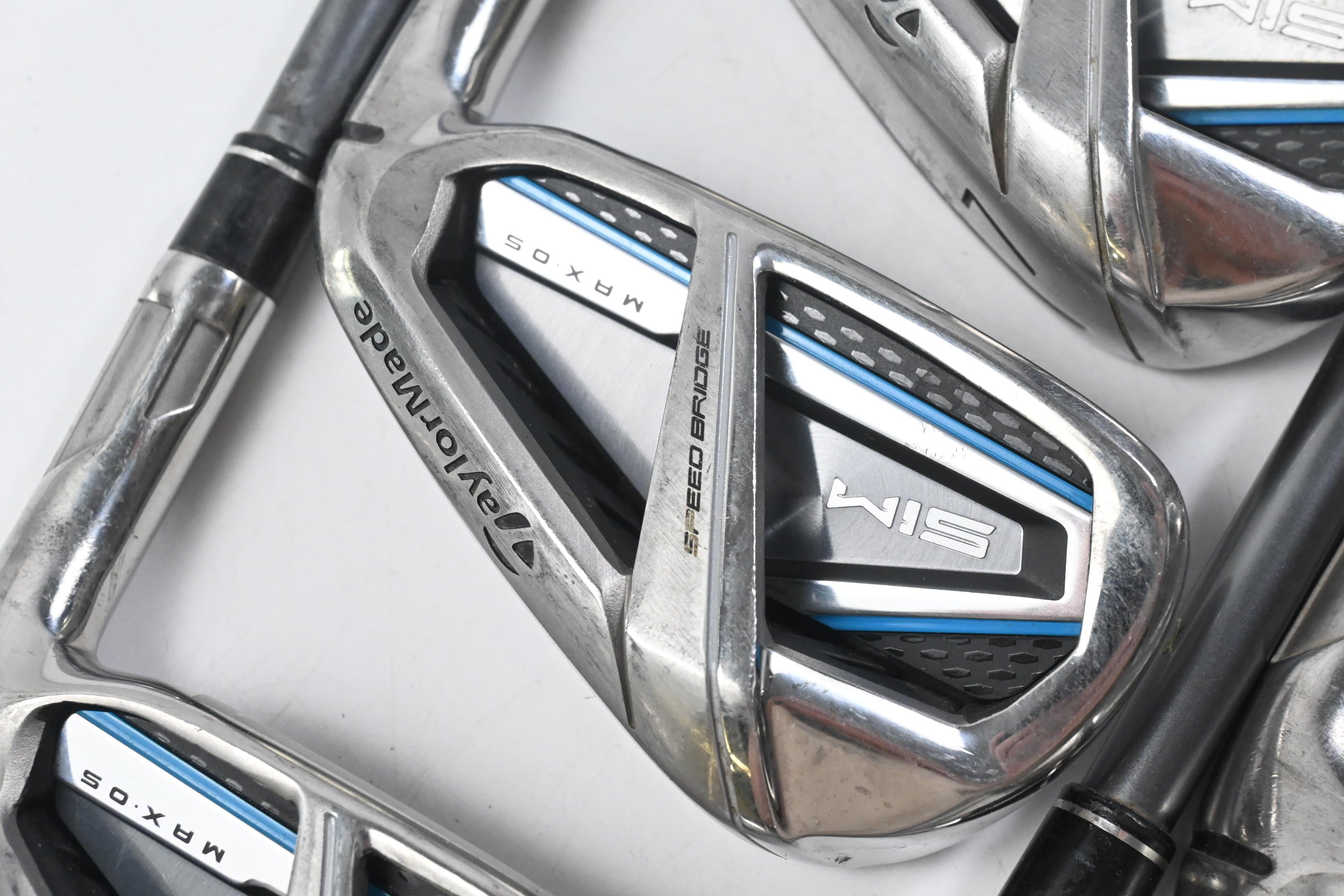 Taylormade SIM Max OS Irons / 5-PW / Regular Flex Kuro Kage 80i Shafts