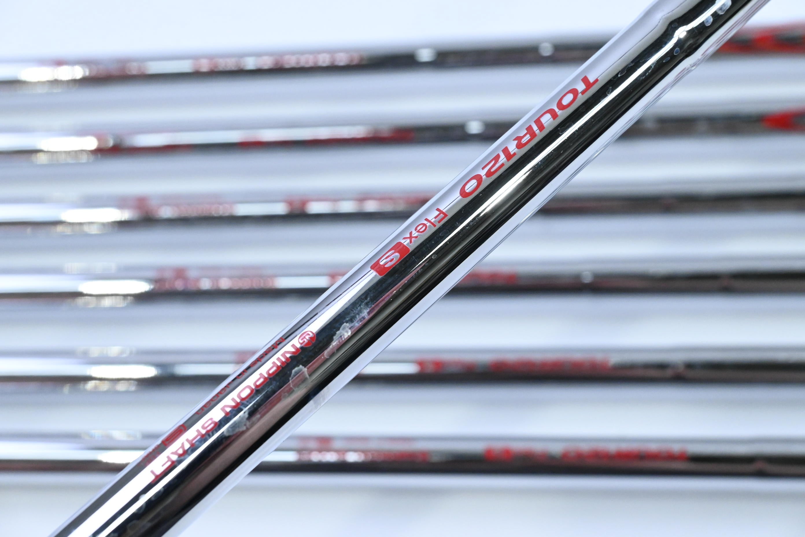 Cobra King MB/CB Combo Irons / 4-PW / Stiff Flex NS Pro Modus3 Tour 120 Shafts