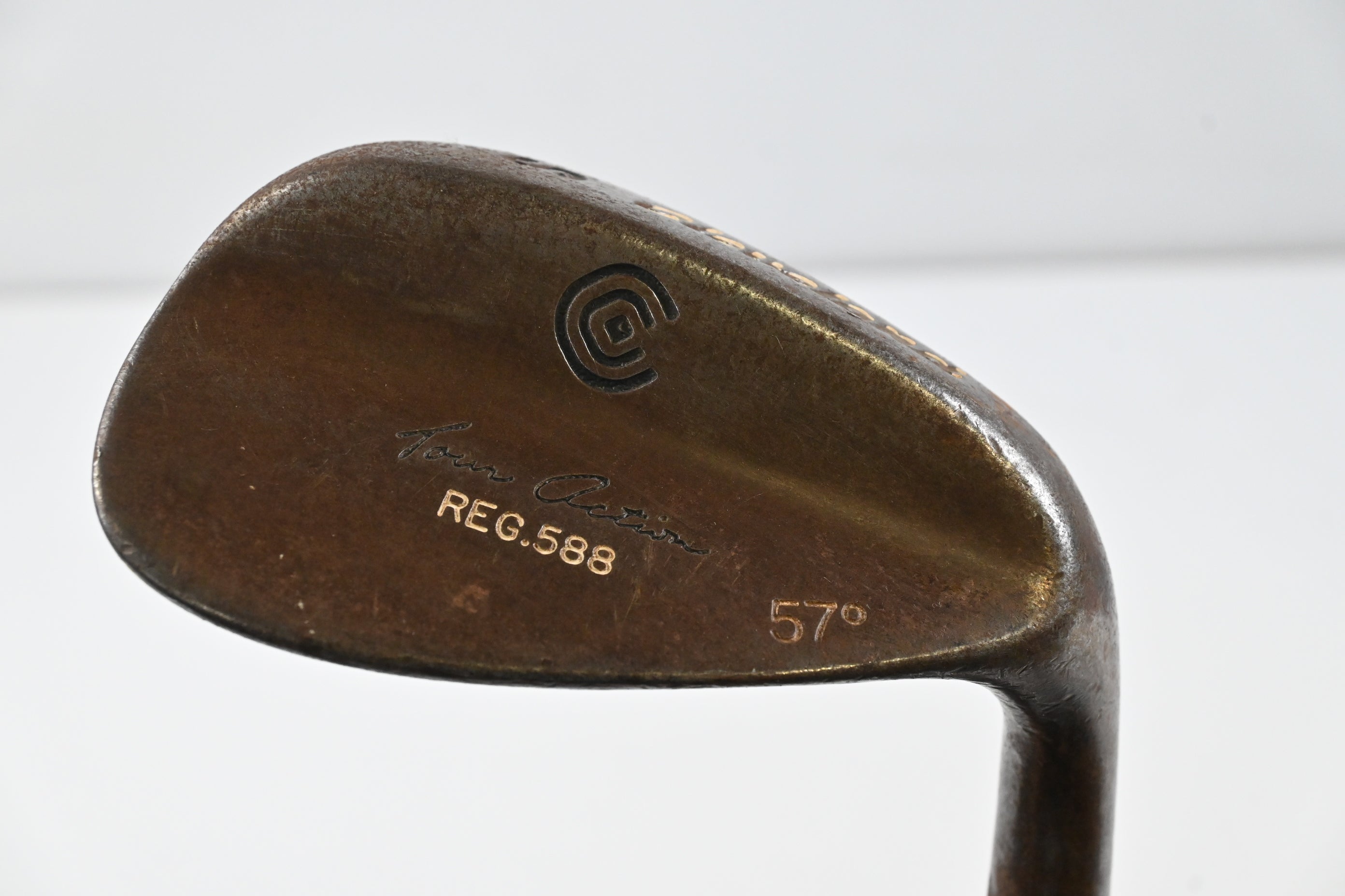 Cleveland 588 Tour Action Sand Wedge / 57 Degree / Wedge Flex Cleveland Traction