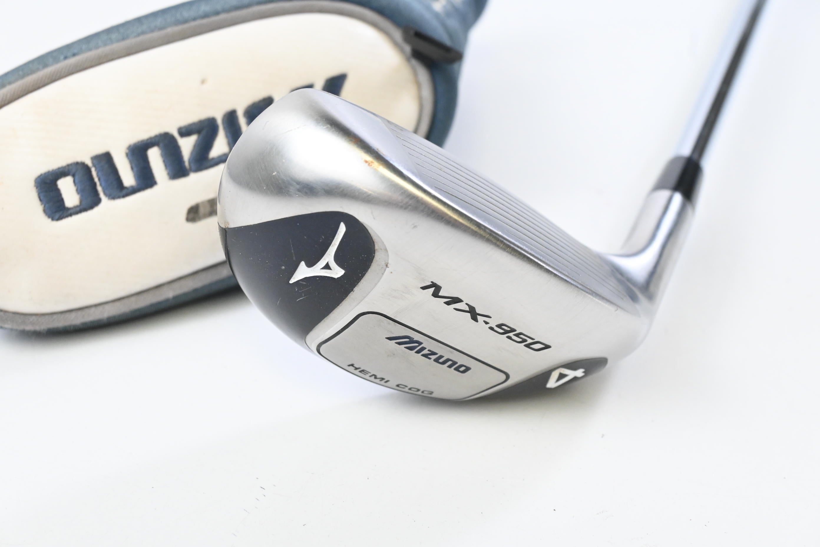Mizuno MX-950 #4 Hybrid / 22 Degree / Regular Flex Dynalite Gold SL Shaft