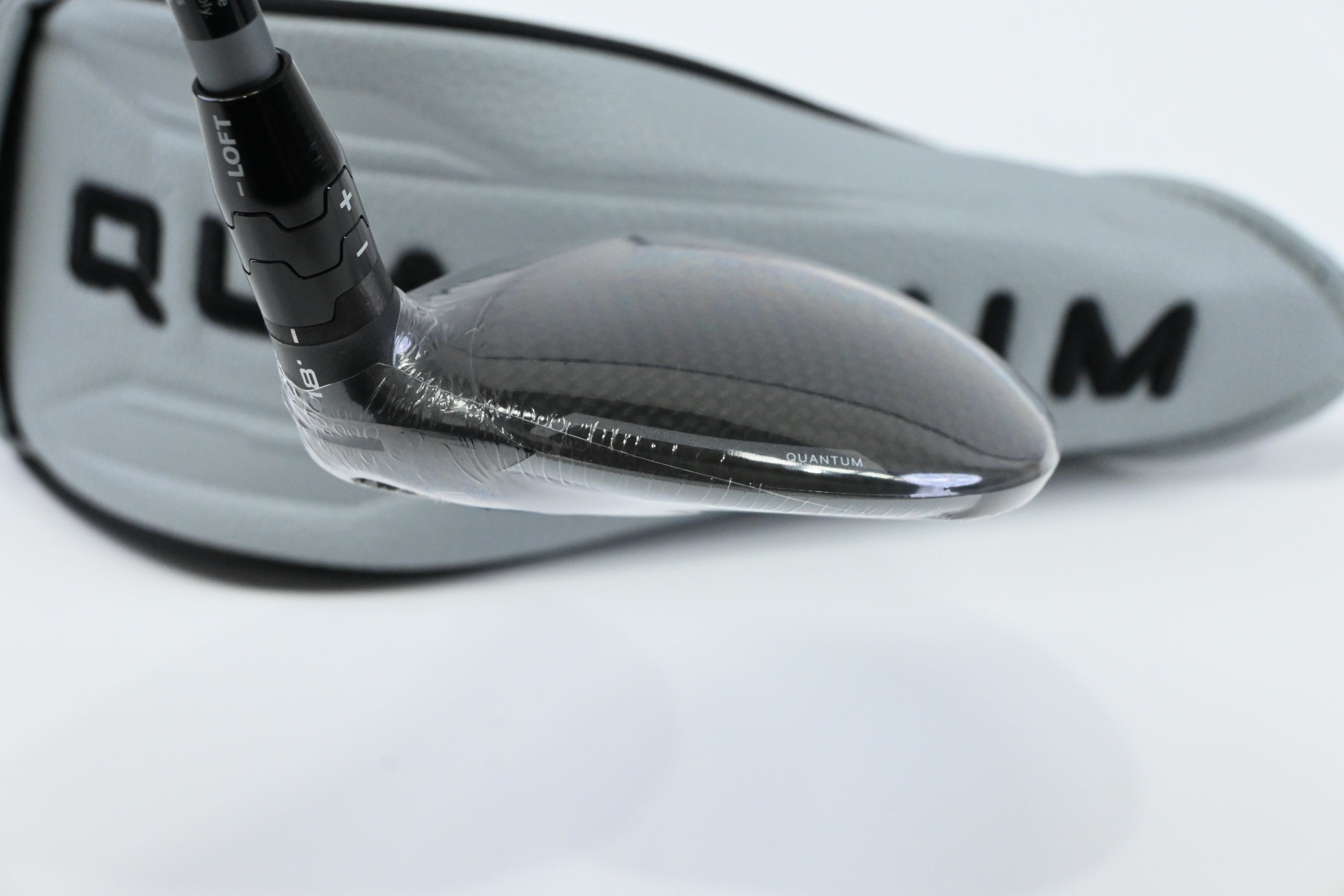Callaway Quantum Max #5 Wood / 18 Degree / Regular Flex Denali Frost Silver 60
