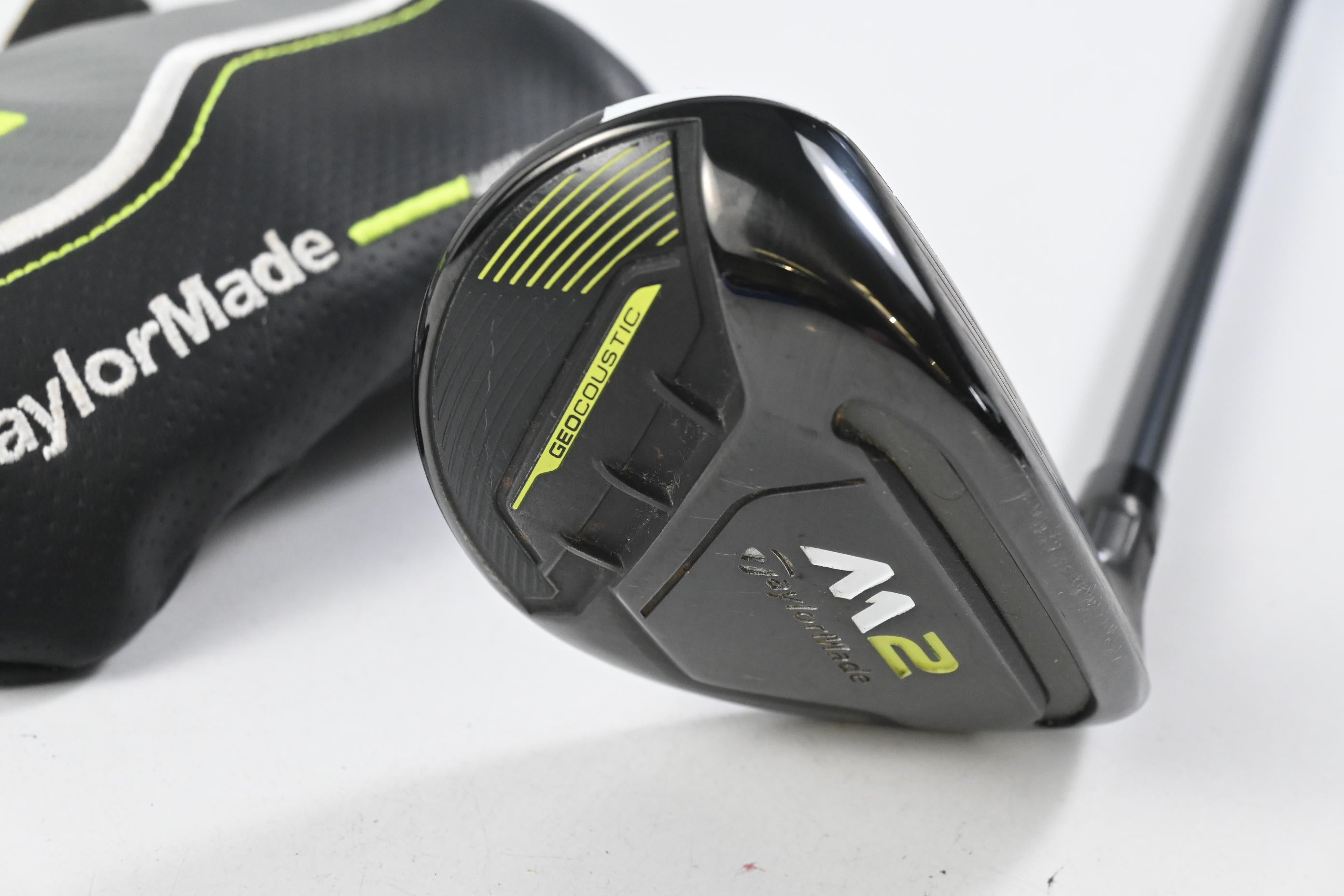 Taylormade M2 2017 #4 Hybrid / 22 Degree / Regular Flex M2 REAX 65 Shaft