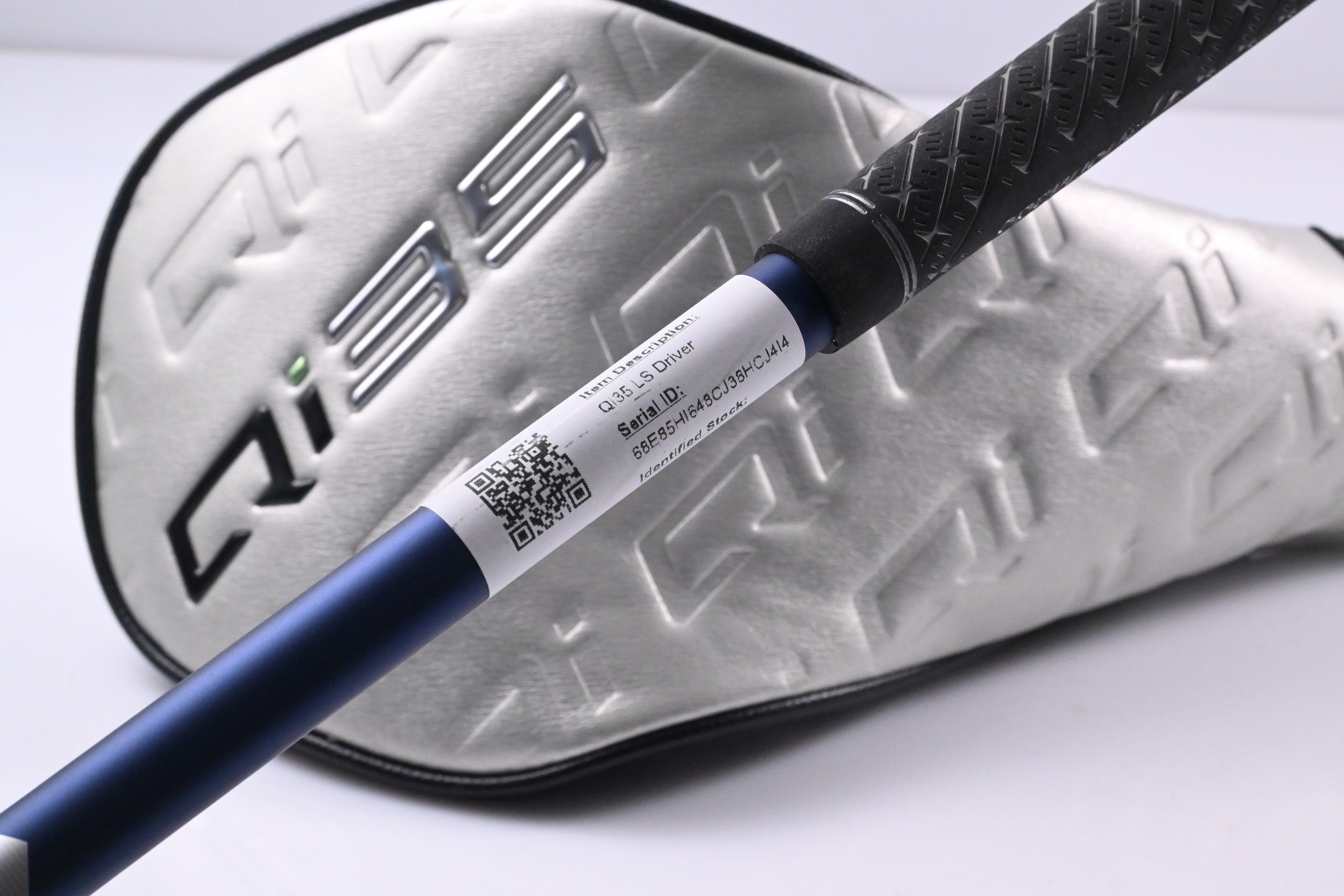 Taylormade Qi35 LS Driver / 10.5 Degree / Regular Flex Fujikura Ventus Blue '25