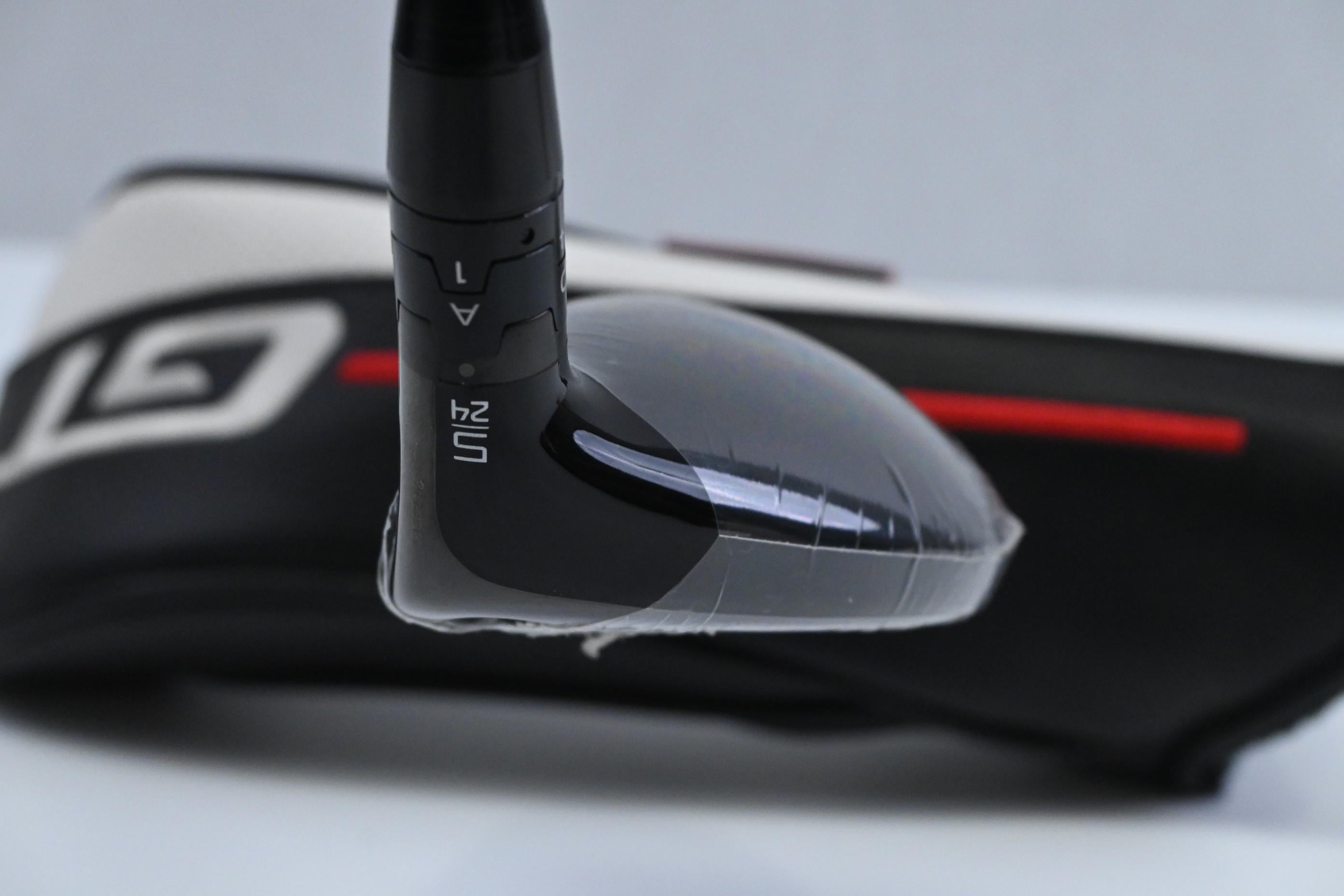 Titleist GT2 #5 Hybrid / 24 Degree / Regular Flex Denali Red 60 Shaft