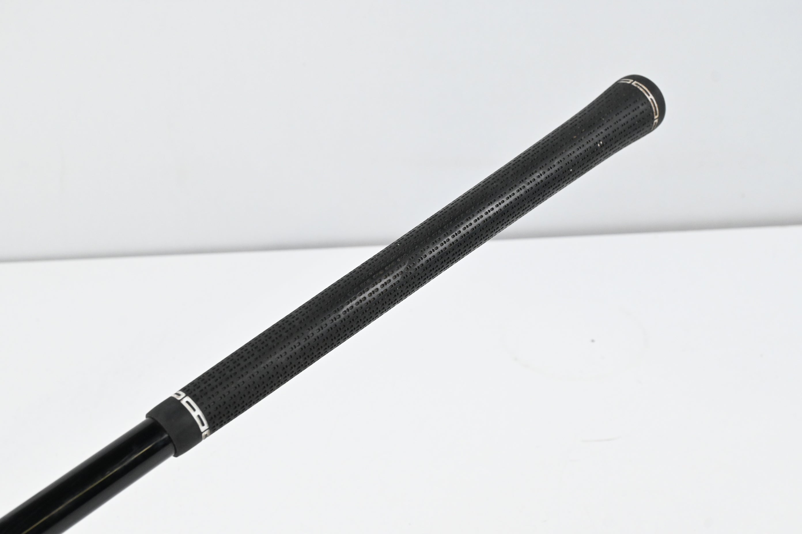 Titleist U505 2023 #2 Iron / 18 Degree / Stiff Flex Hzrdus Black 80 Shaft