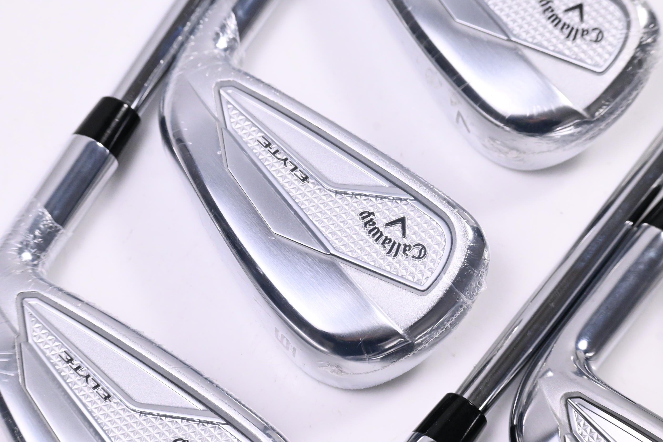 Callaway Elyte Irons / 5-PW / Regular Flex Vector 80 Shafts