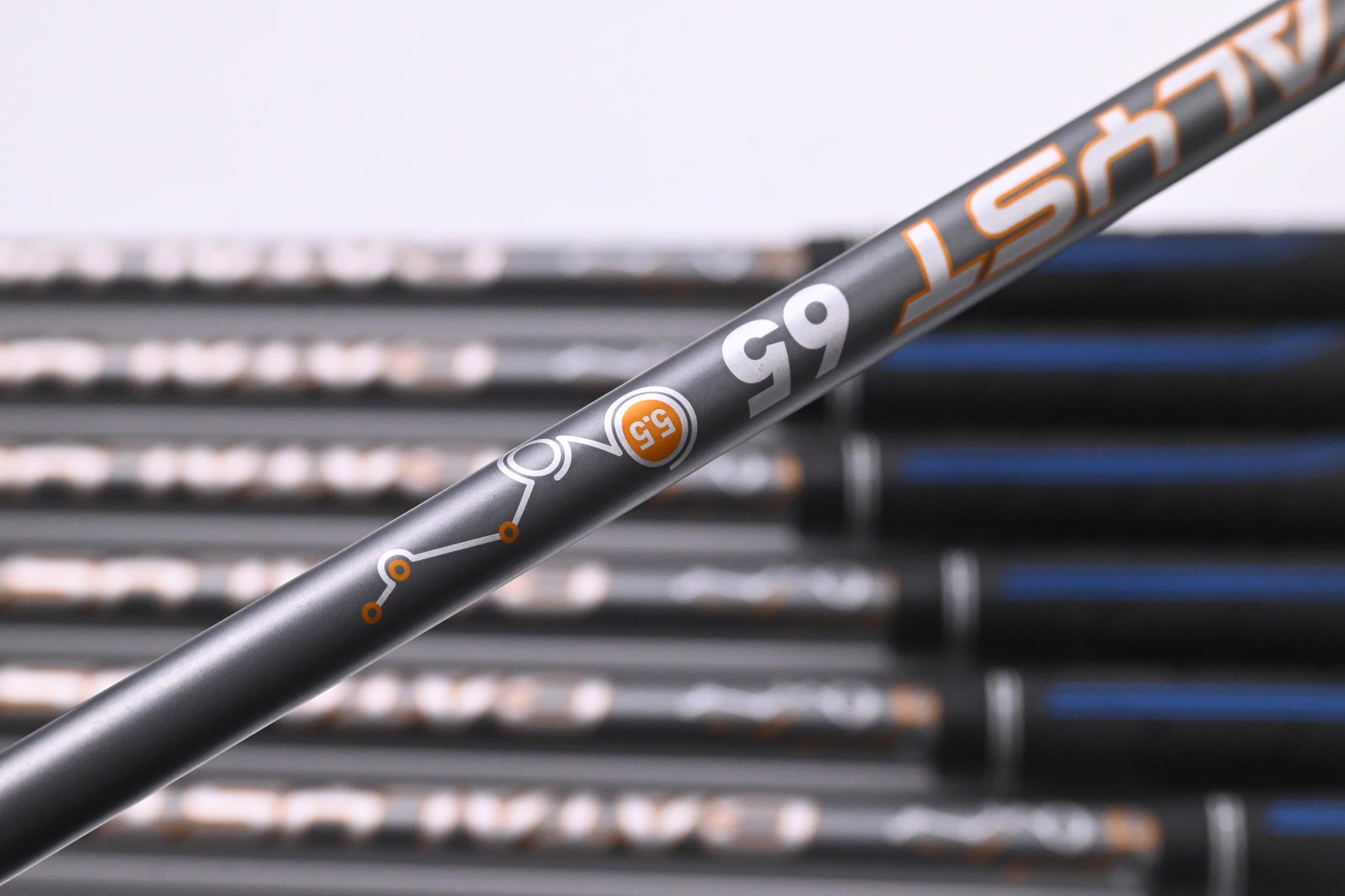 Callaway Mavrik Pro Irons / 5-PW+AW / Regular Flex Project X Catalyst 65 Shafts