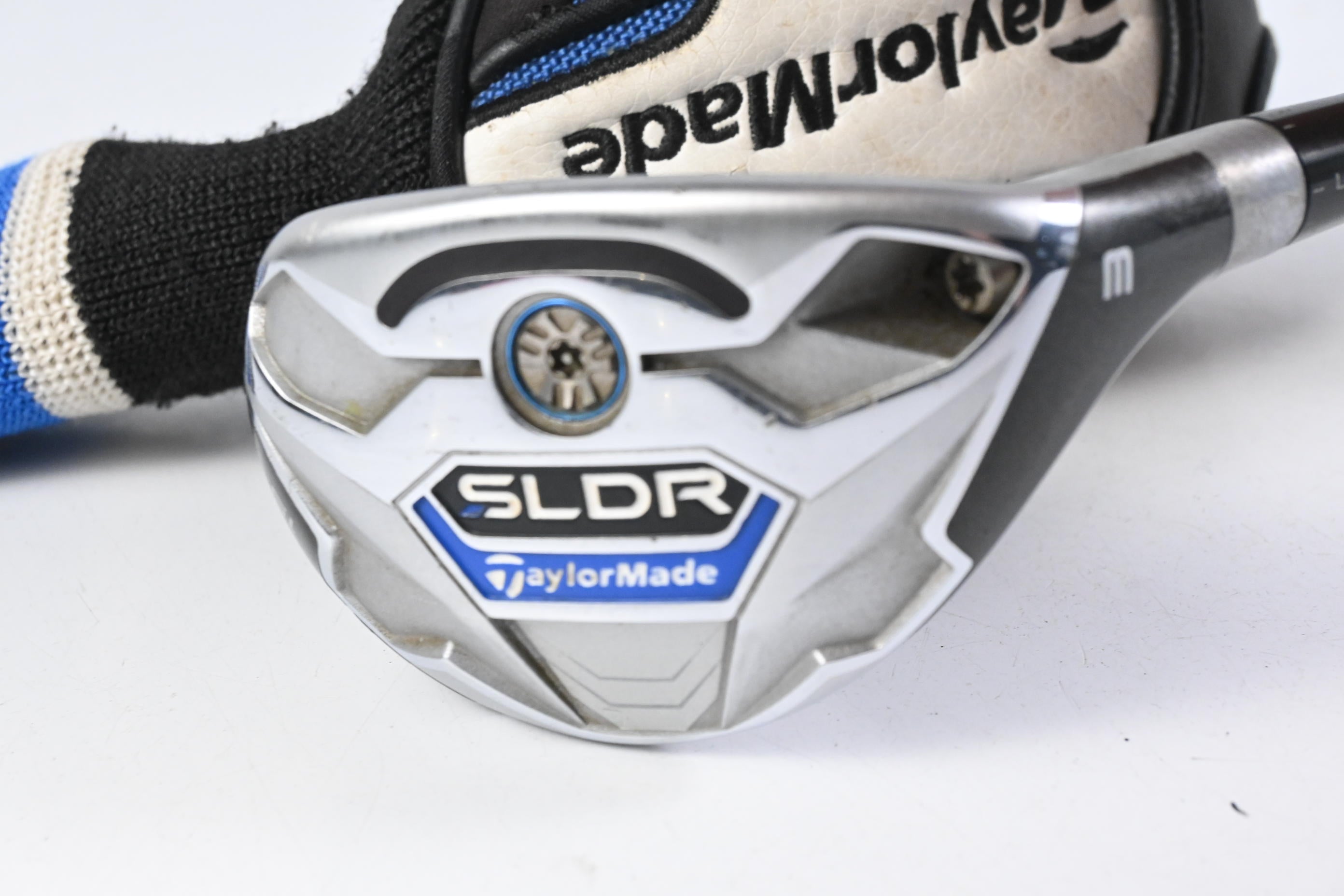Taylormade SLDR #3 Hybrid / 19 Degree / Stiff Flex Fujikura Speeder 82 Shaft
