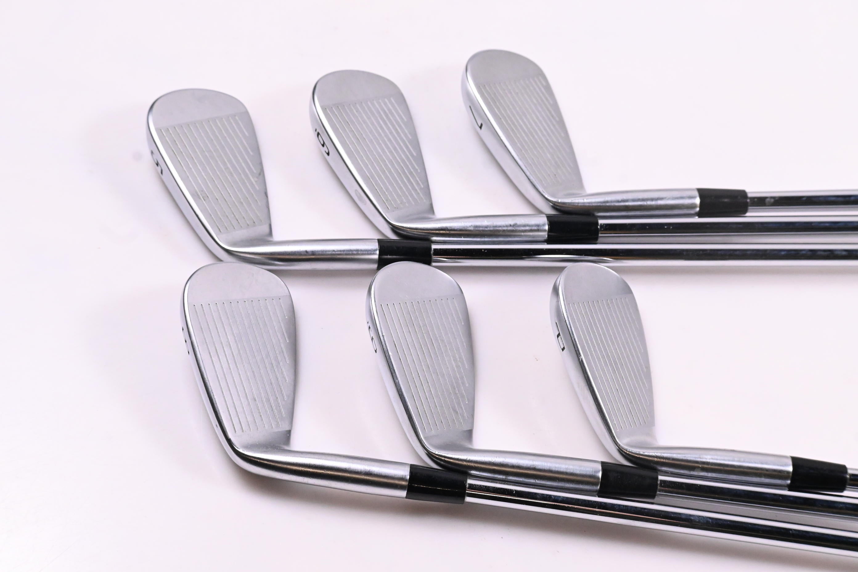 Mizuno JPX 921 Tour Irons / 5-PW / Stiff Flex True Temper Dynamic Gold Shafts