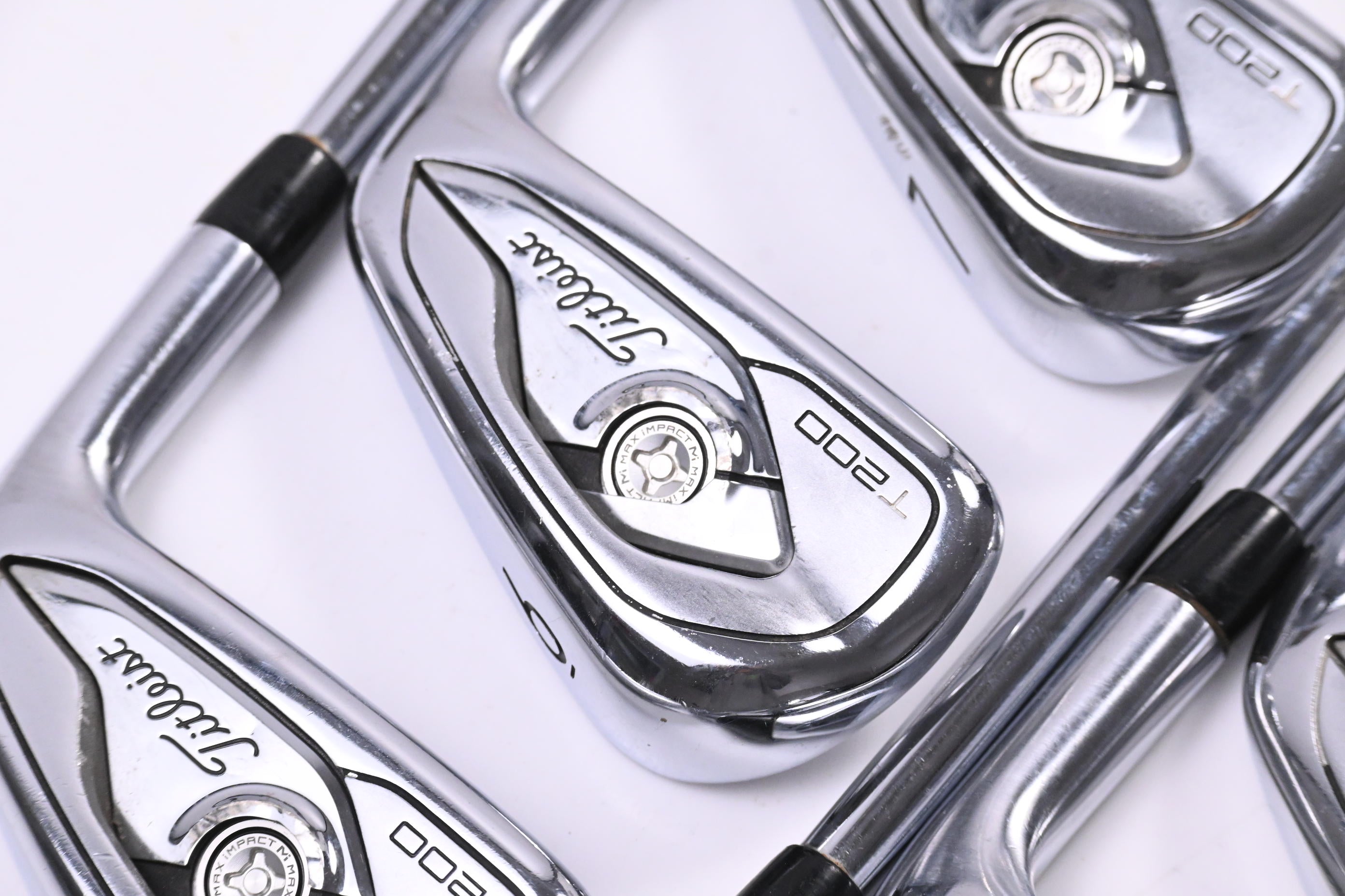 Titleist T200 2019 Irons / 5-PW+48° / Stiff Flex AMT Black S300 Shafts