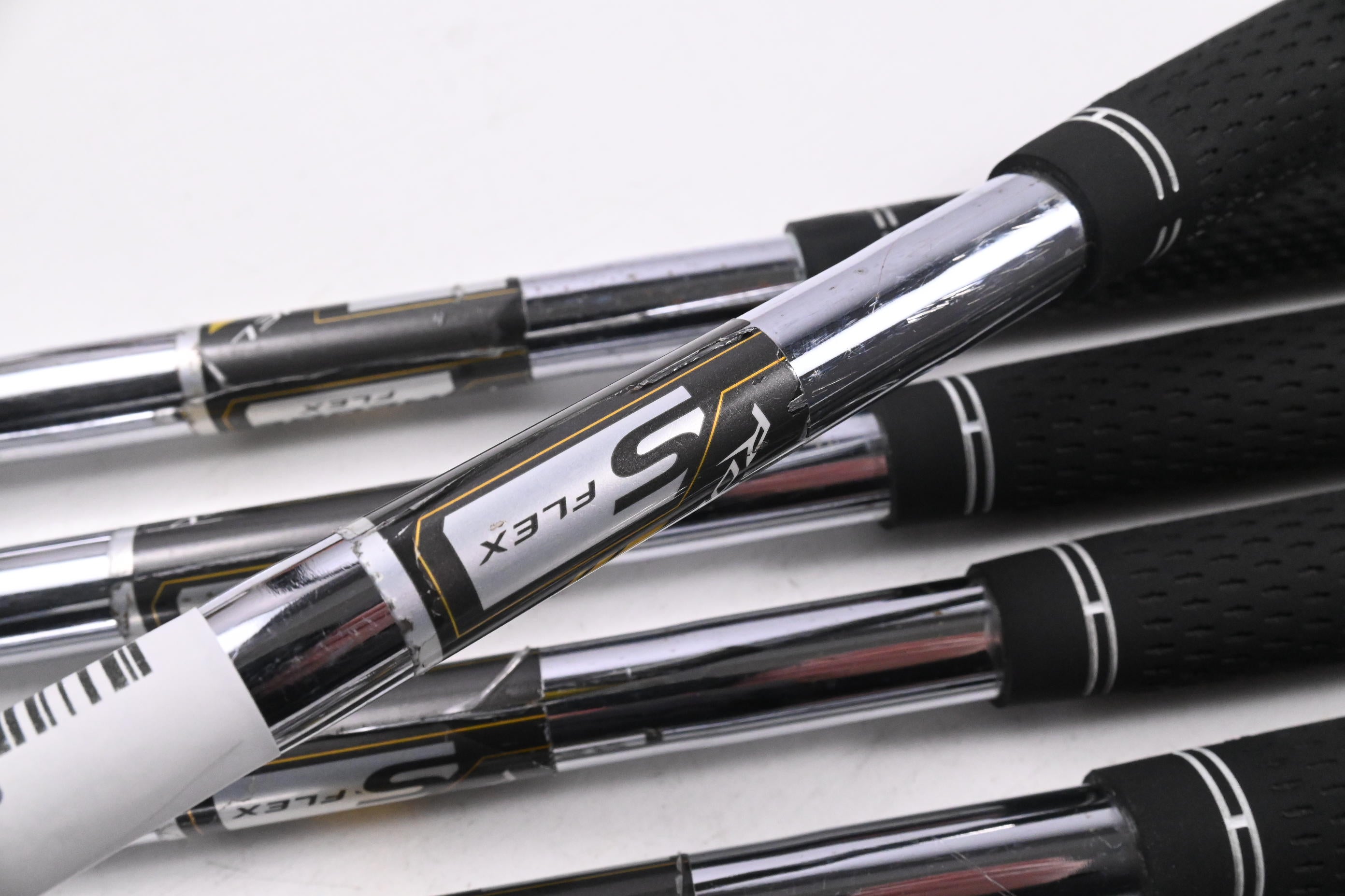 Taylormade Rocketbladez Irons / 4-PW+SW / Stiff Flex RocketFuel 85 Shafts