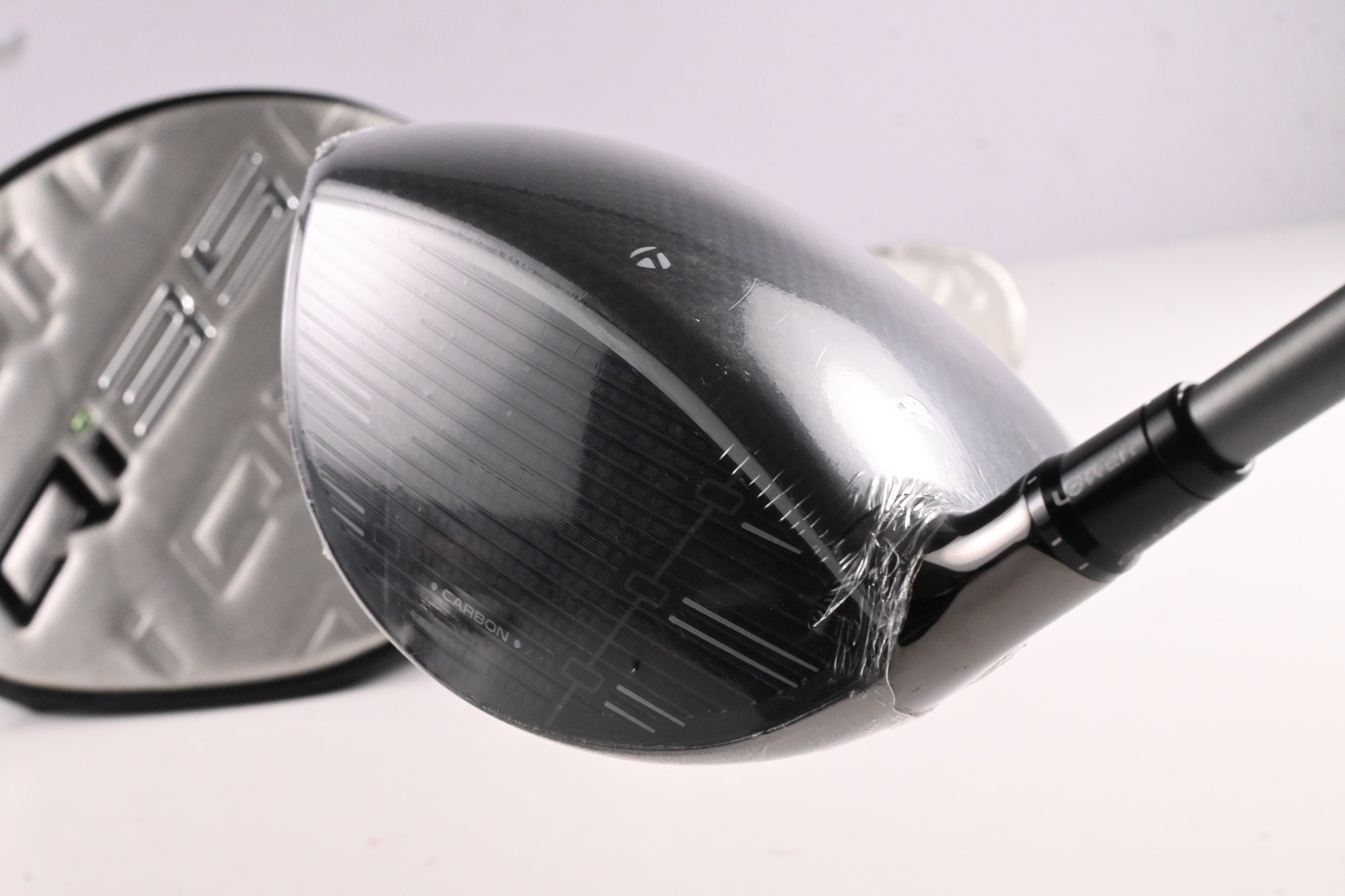 Taylormade Qi35 Driver / 9 Degree / Regular Flex Fujikura Air Speeder 50 Shaft