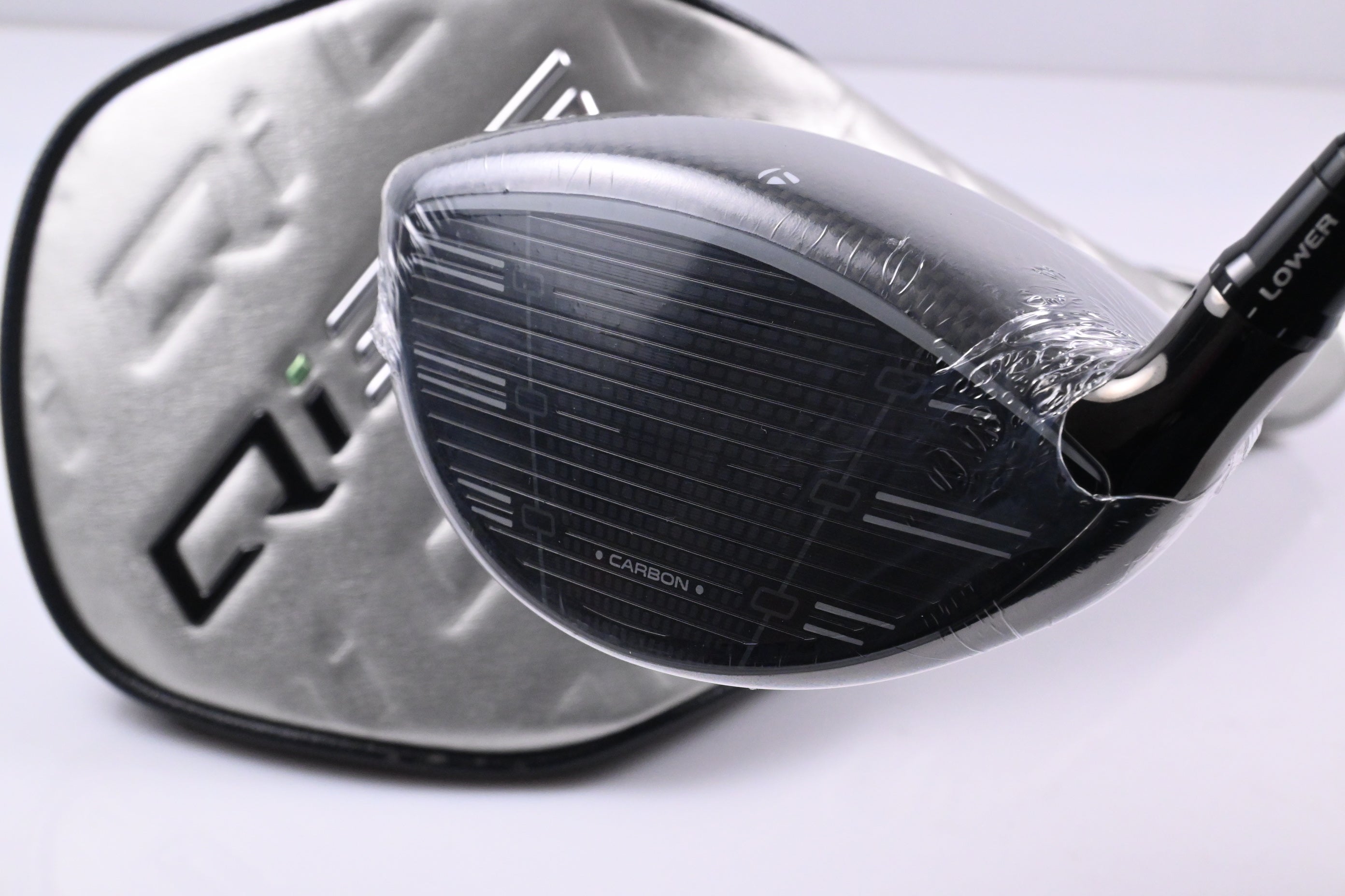 Taylormade Qi35 Max Lite Driver / 12 Degree / Regular Flex Vanquish 4 Shaft