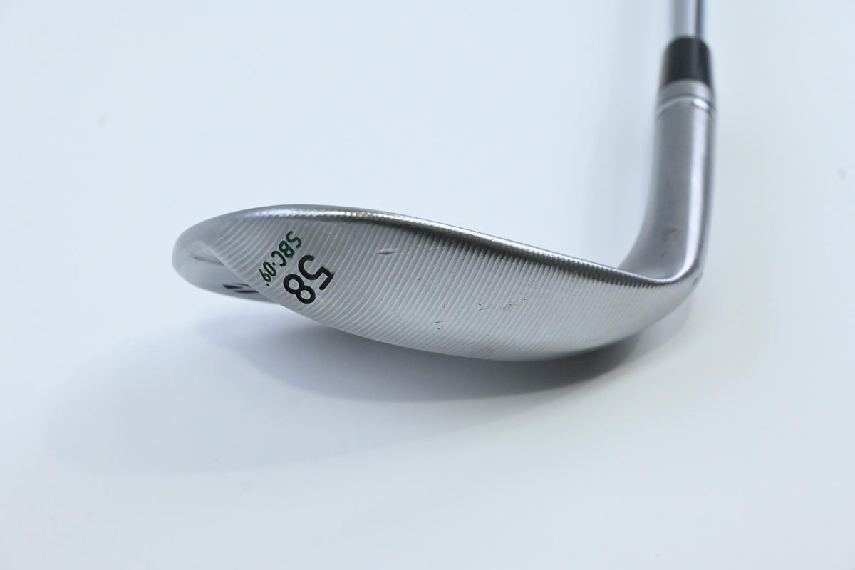 Taylormade Milled Grind 4 Lob Wedge / 58 Degree / Wedge Flex Dynamic Gold 115