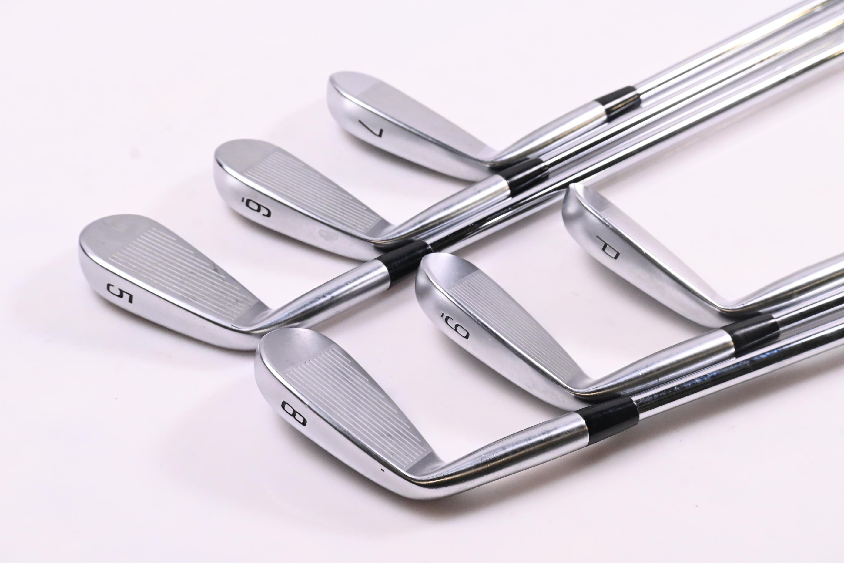 Mizuno JPX 921 Tour Irons / 5-PW / Stiff Flex True Temper Dynamic Gold Shafts