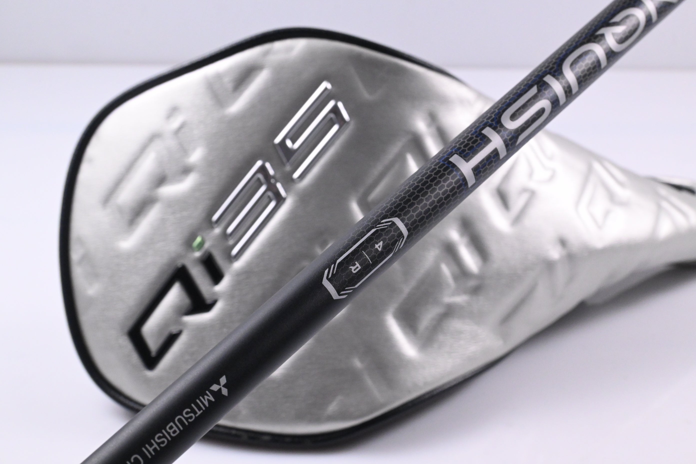 Taylormade Qi35 Max Lite Driver / 12 Degree / Regular Flex Vanquish 4 Shaft