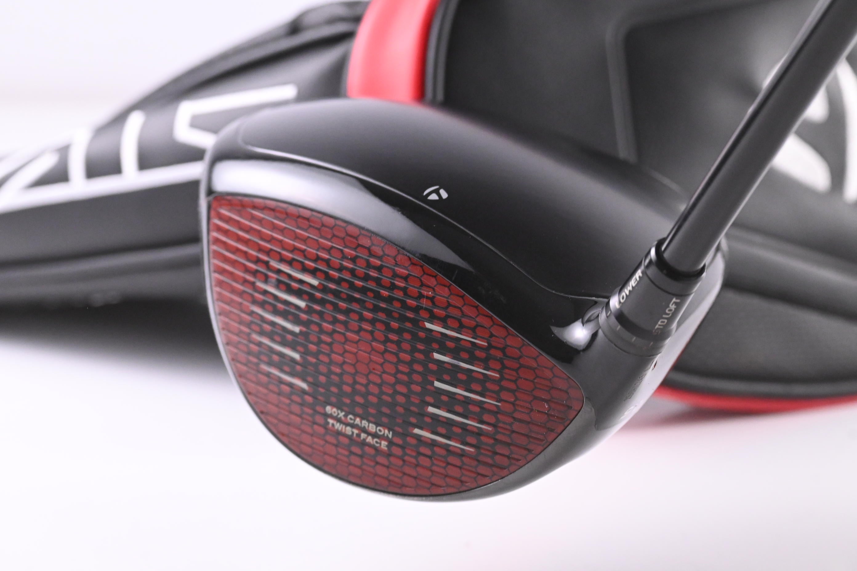 Taylormade Stealth Driver / 10.5 Degree / Regular Flex Fujikura Air Speeder 45