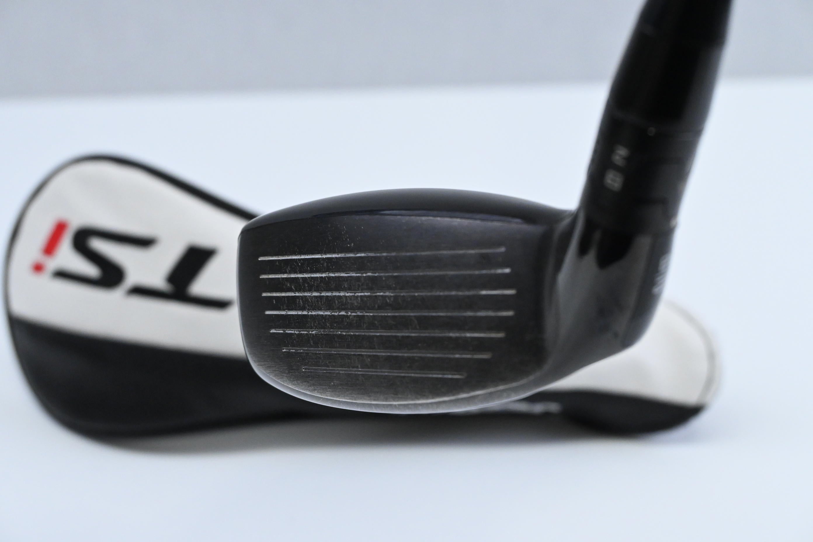 Titleist TSi3 #2 Hybrid / 18 Degree / Stiff Flex Tensei AV Blue 70 Shaft