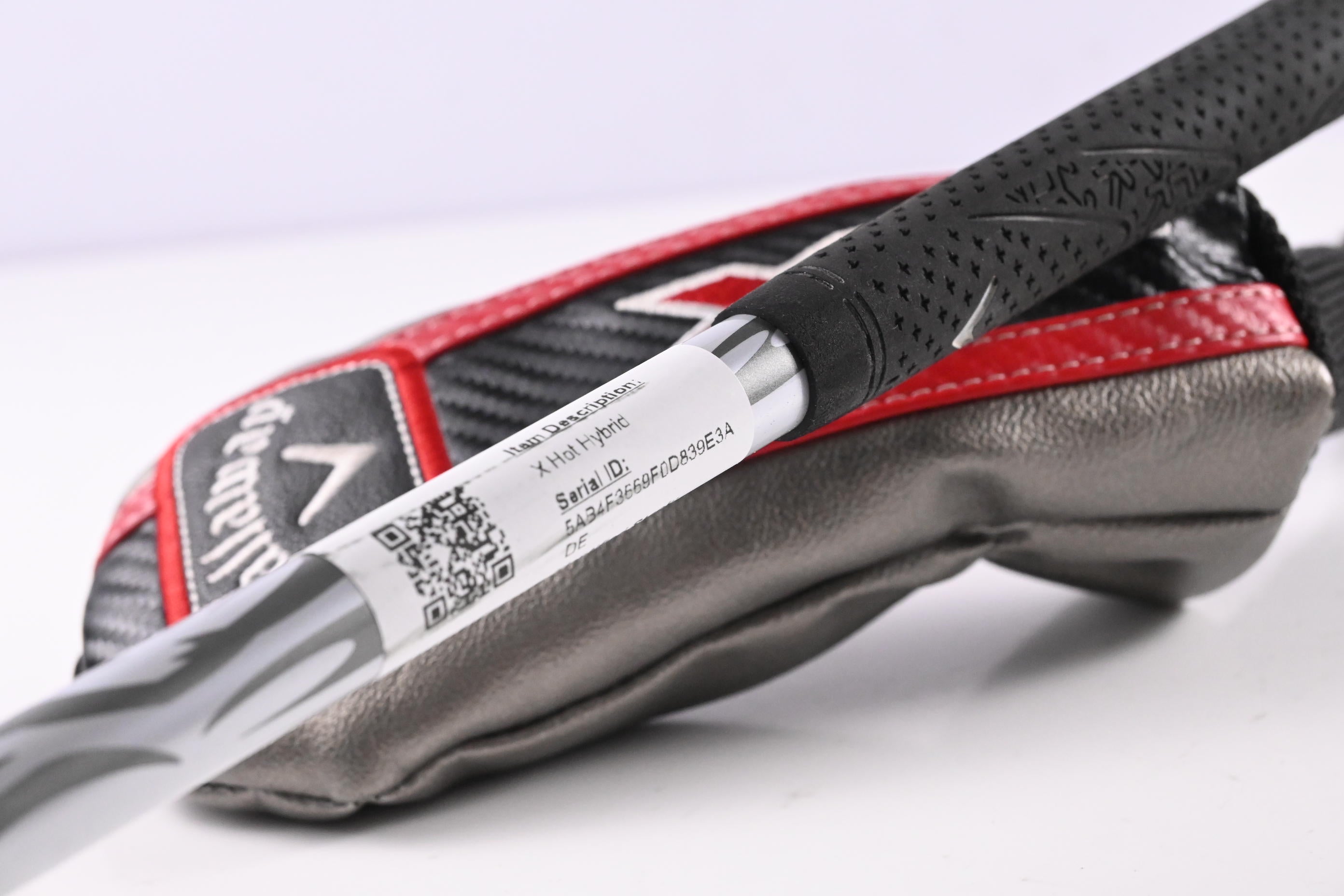 Callaway X Hot #4 Hybrid / 22 Degree / Regular Flex Project X PXV Red Shaft